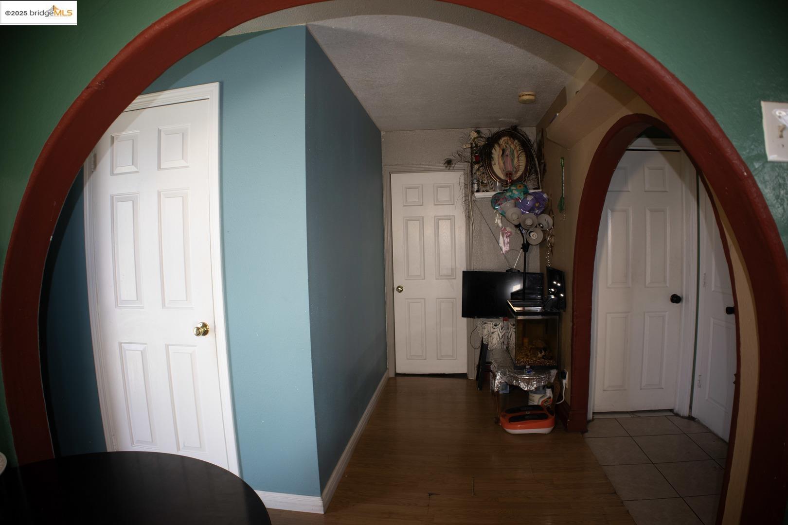 Detail Gallery Image 17 of 22 For 6921 Flora St, Oakland,  CA 94621 - – Beds | – Baths