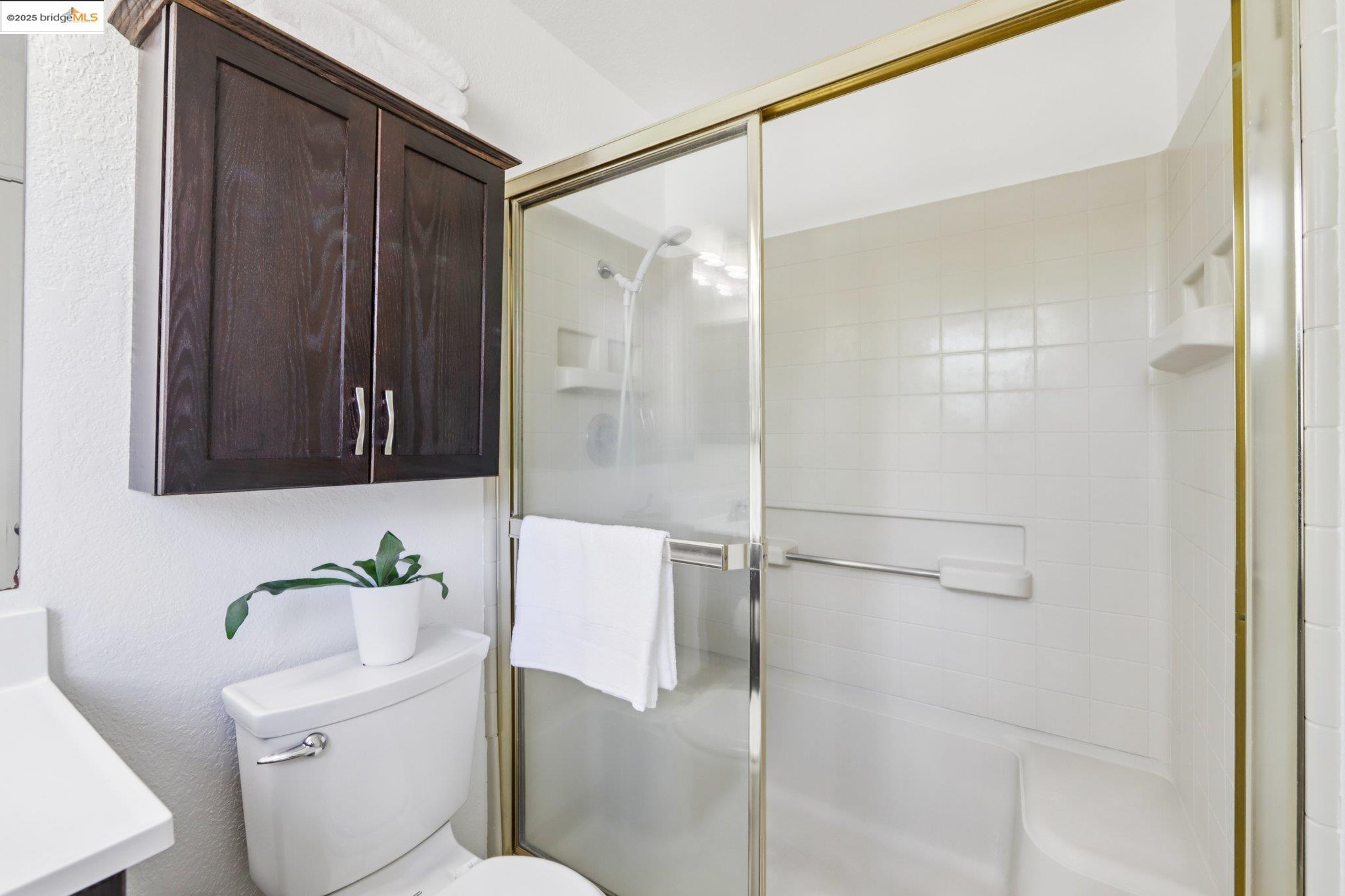 Photo #31: 41100784 Listing: Photo #31