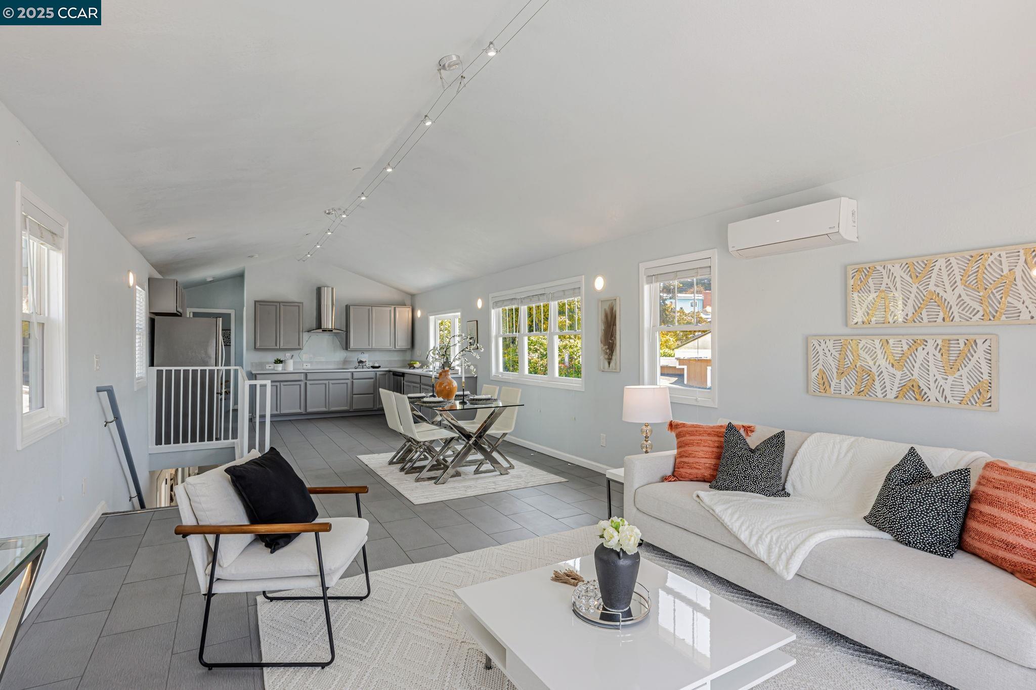 Detail Gallery Image 22 of 48 For 6607 Cutting Blvd, El Cerrito,  CA 94530 - 5 Beds | 4 Baths