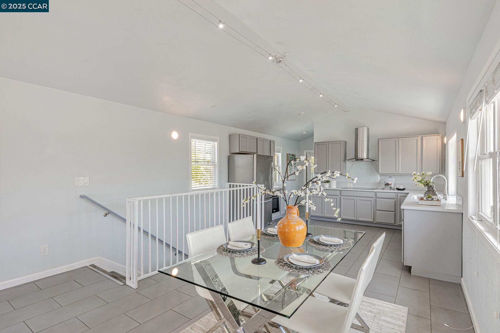 Detail Gallery Image 24 of 48 For 6607 Cutting Blvd, El Cerrito,  CA 94530 - 5 Beds | 4 Baths