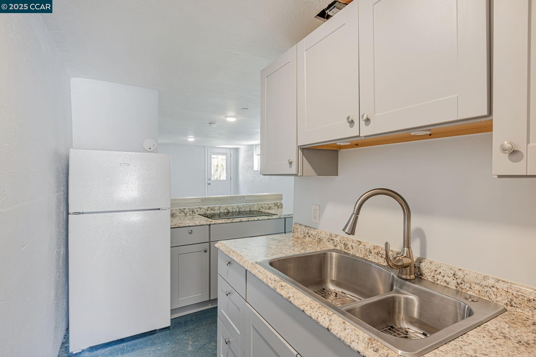 Detail Gallery Image 40 of 48 For 6607 Cutting Blvd, El Cerrito,  CA 94530 - 5 Beds | 4 Baths