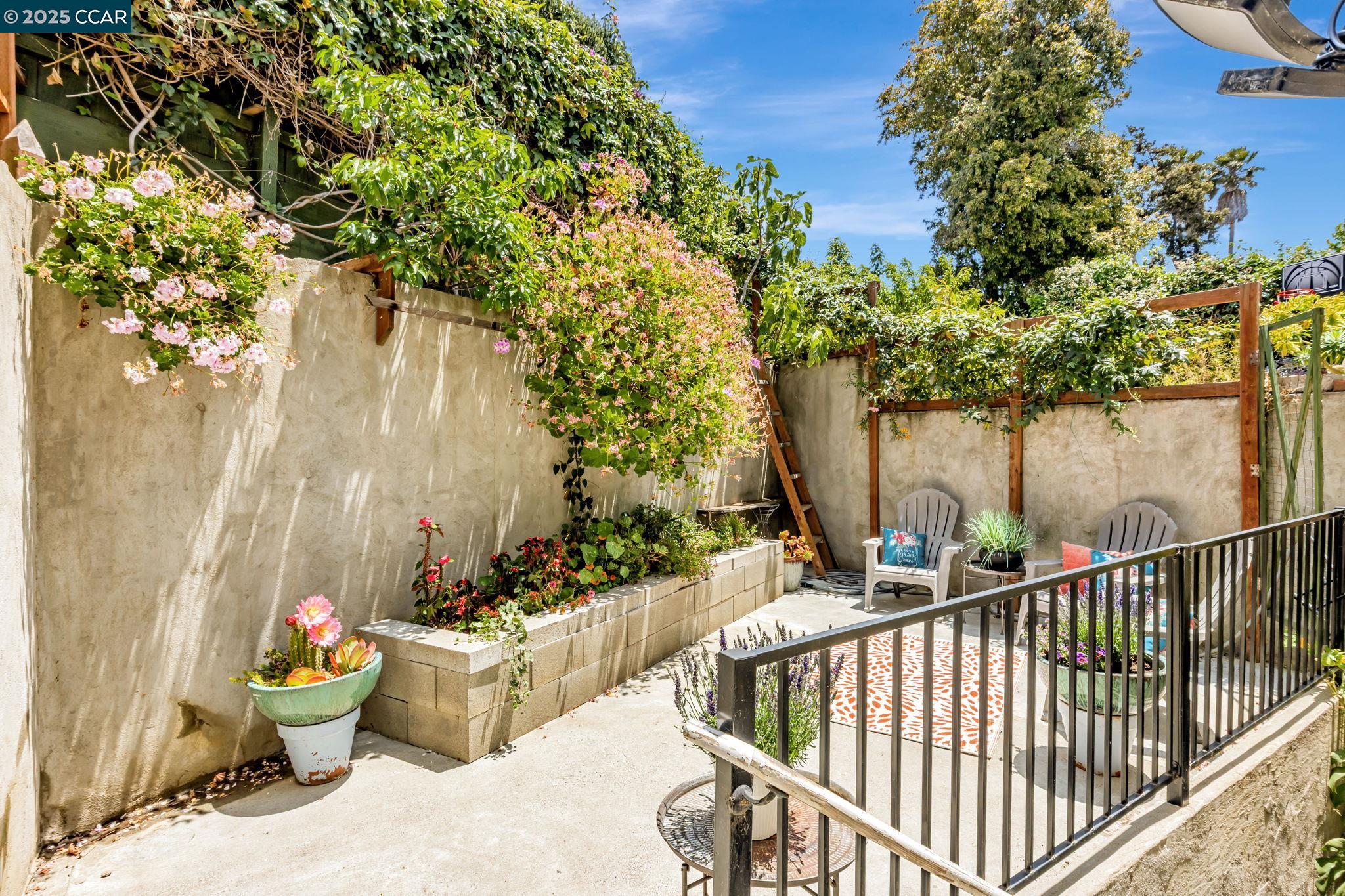 Detail Gallery Image 47 of 48 For 6607 Cutting Blvd, El Cerrito,  CA 94530 - 5 Beds | 4 Baths
