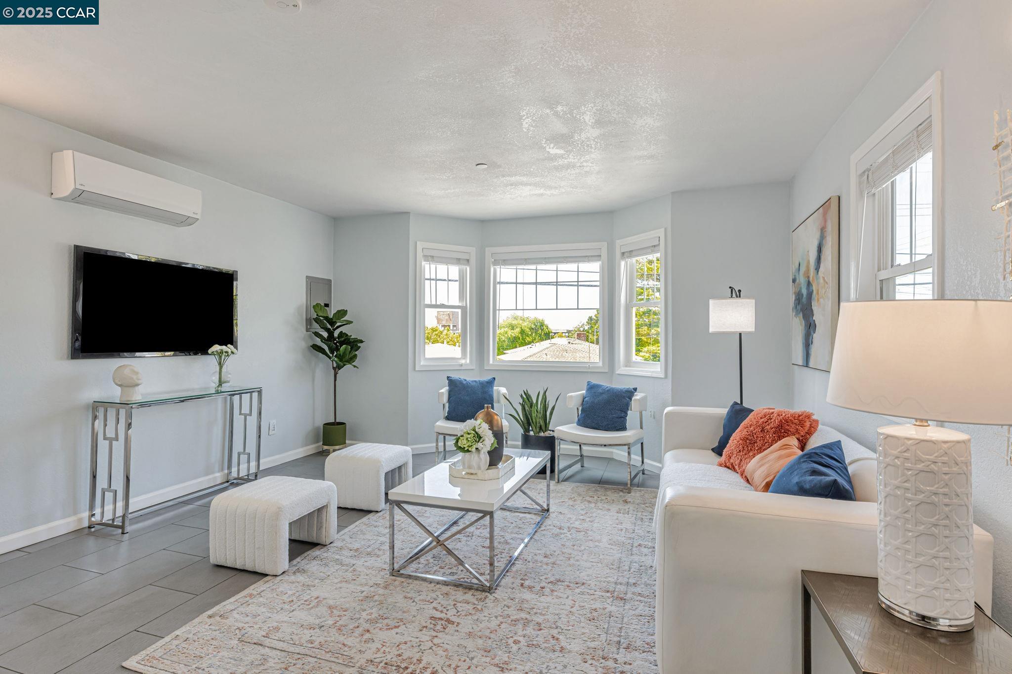 Detail Gallery Image 4 of 51 For 6607 Cutting Blvd, El Cerrito,  CA 94530 - – Beds | – Baths