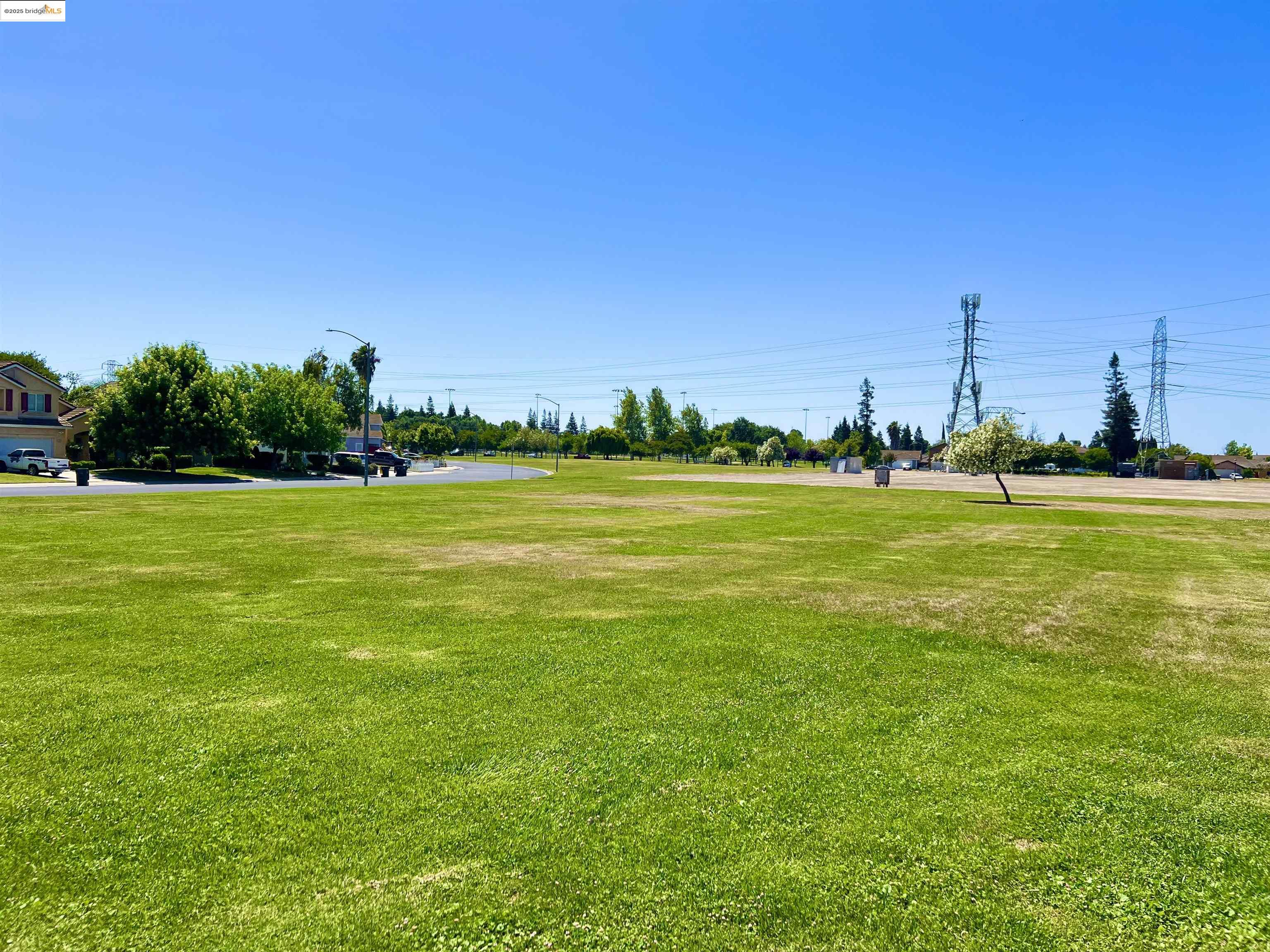 Detail Gallery Image 21 of 22 For 1908 Gordon Verner Cir, Stockton,  CA 95206 - 3 Beds | 2 Baths