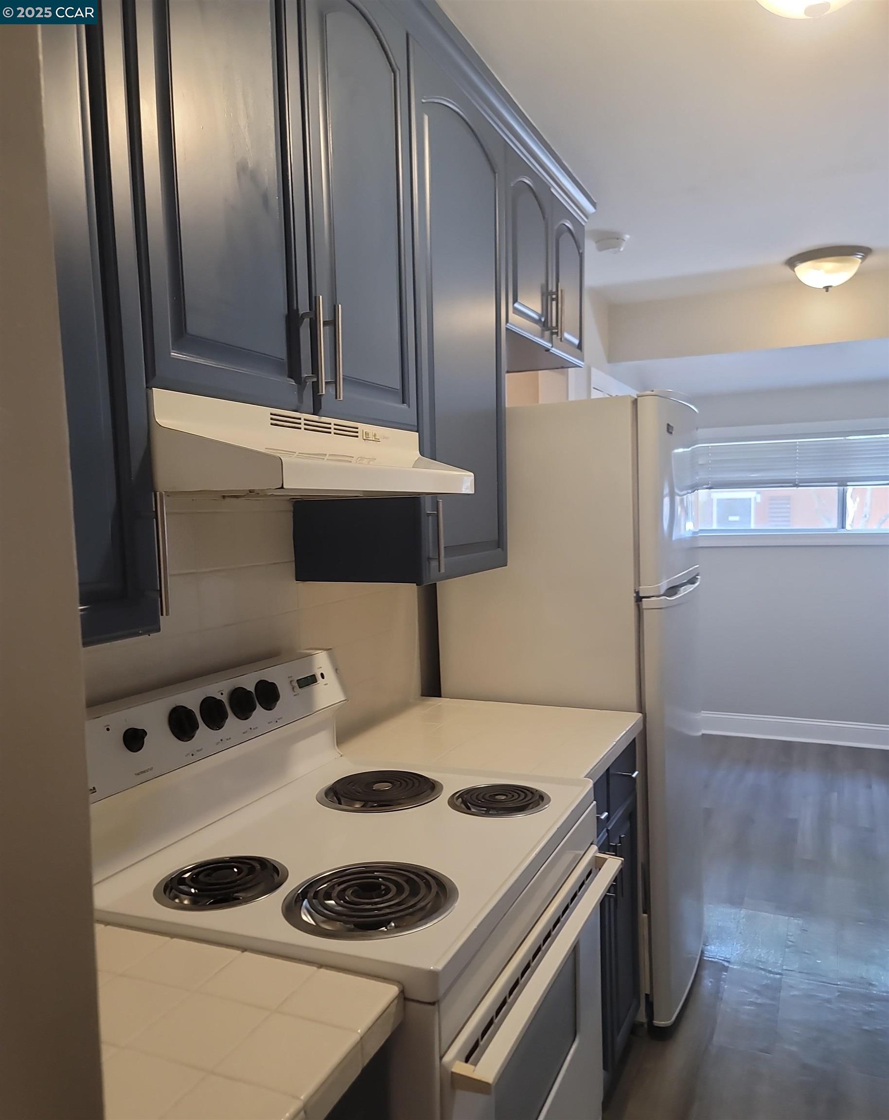 Detail Gallery Image 8 of 28 For 3051 Treat Blvd #129,  Concord,  CA 94518 - 1 Beds | 1 Baths