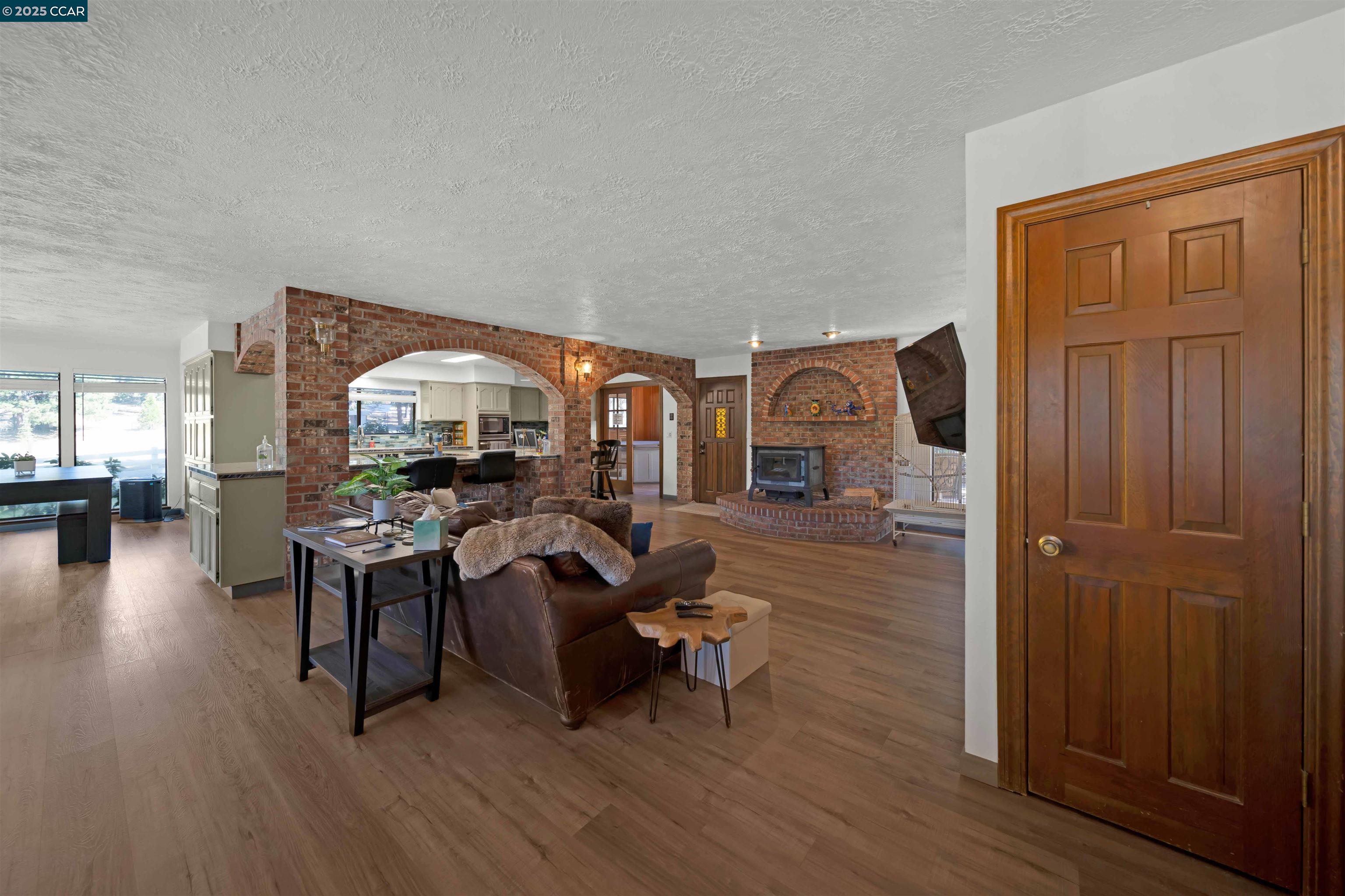 Detail Gallery Image 20 of 60 For 1324 Alves Dr, Weed,  CA 96094 - 4 Beds | 3 Baths