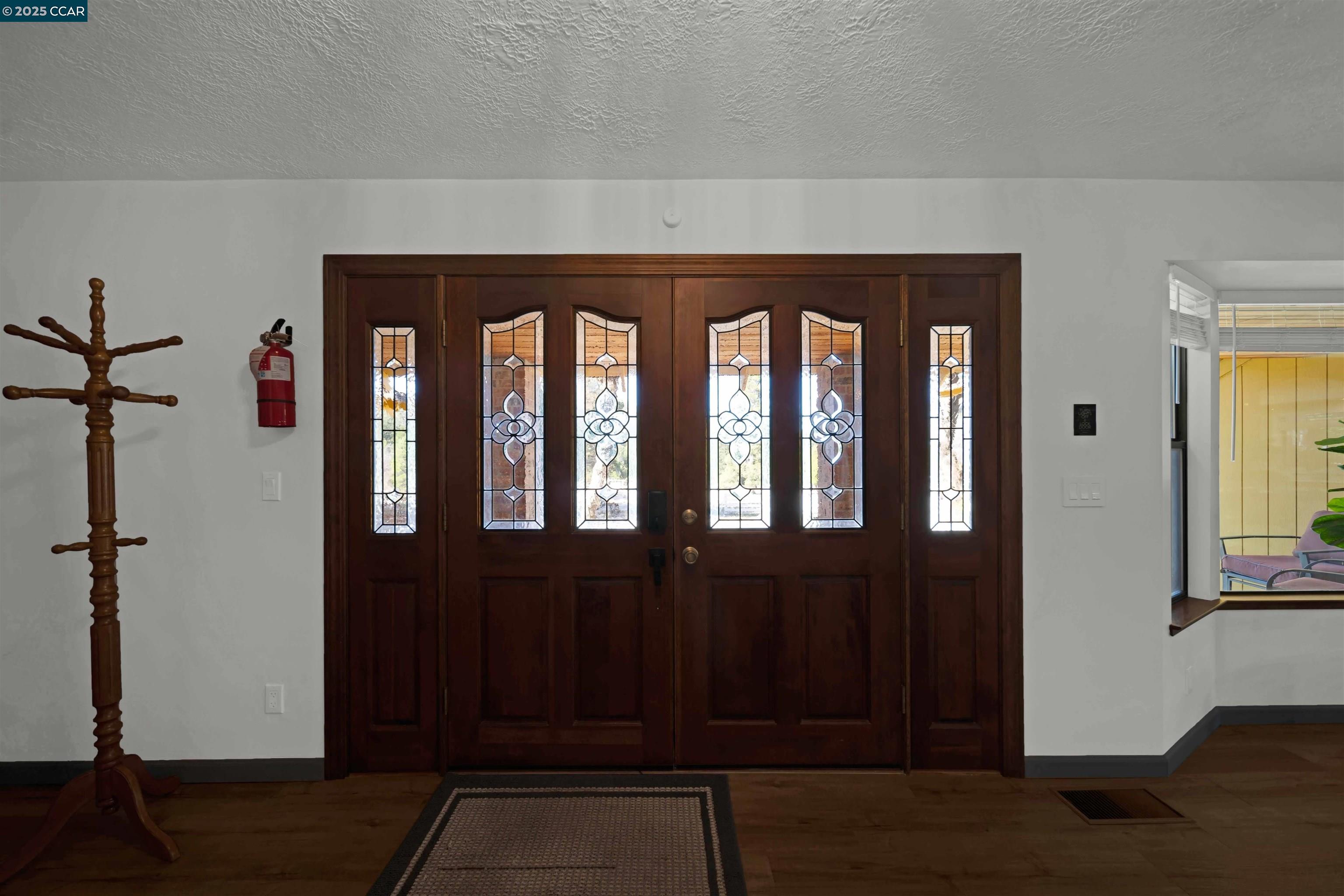 Detail Gallery Image 23 of 60 For 1324 Alves Dr, Weed,  CA 96094 - 4 Beds | 3 Baths