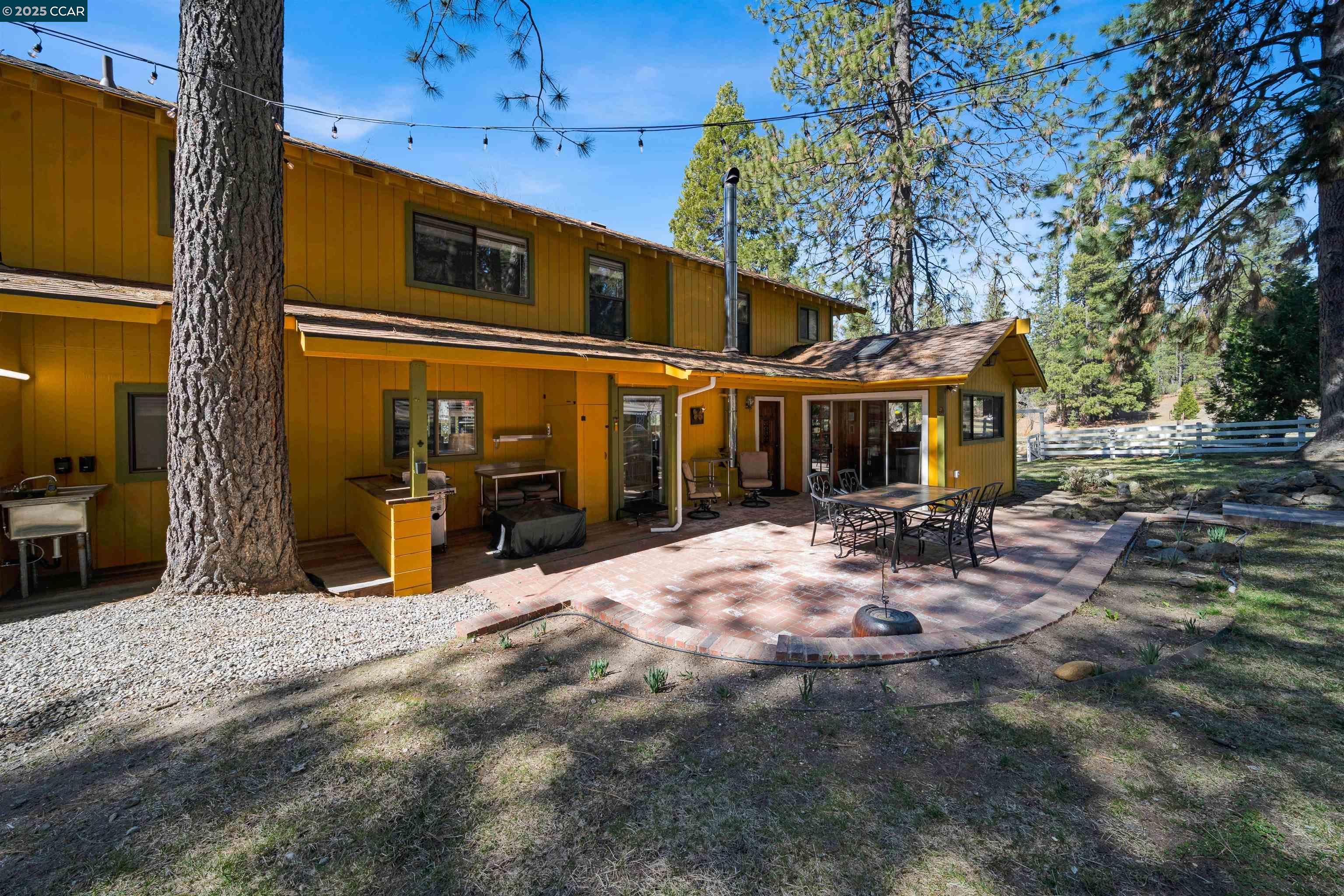 Detail Gallery Image 43 of 60 For 1324 Alves Dr, Weed,  CA 96094 - 4 Beds | 3 Baths