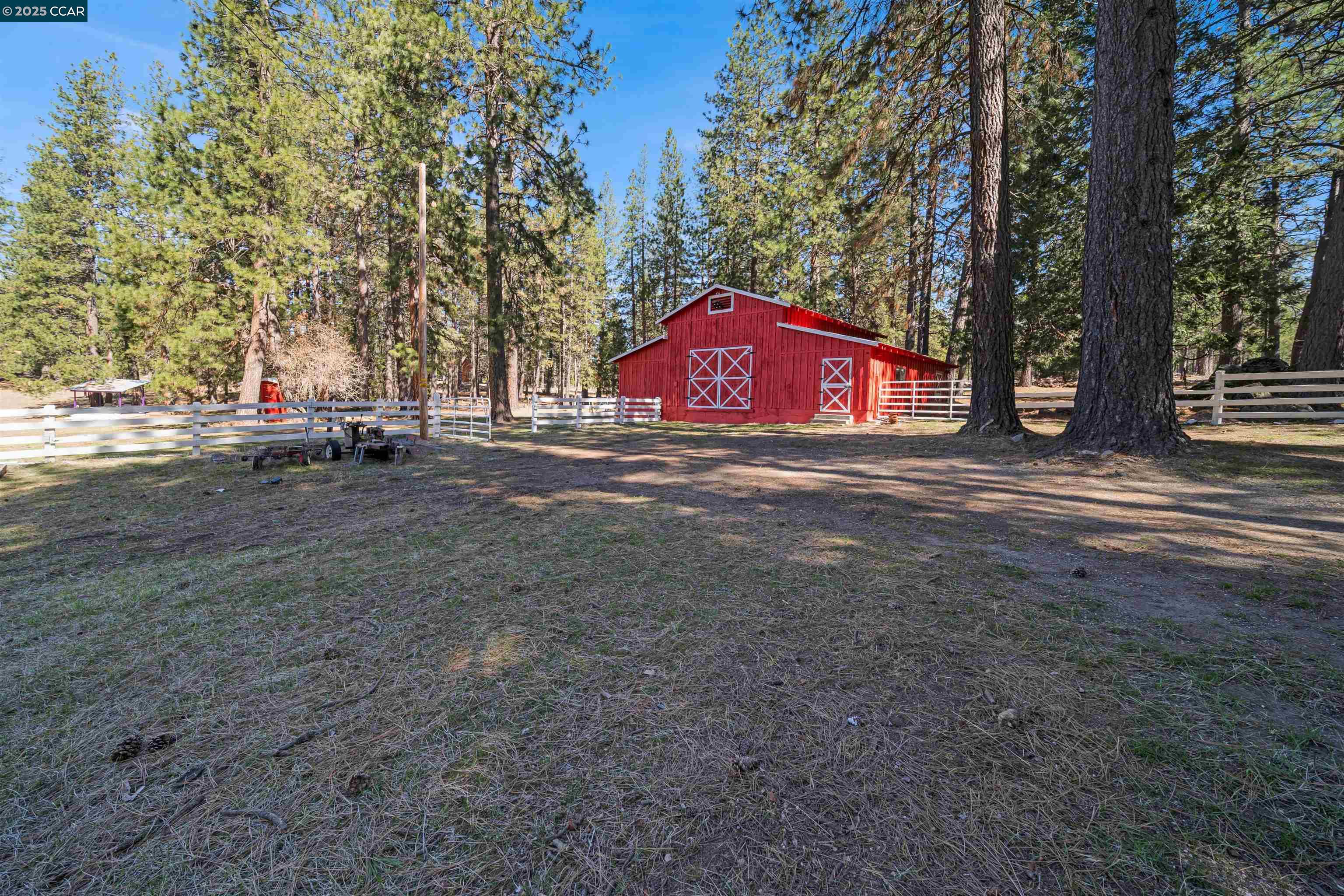 Detail Gallery Image 44 of 60 For 1324 Alves Dr, Weed,  CA 96094 - 4 Beds | 3 Baths