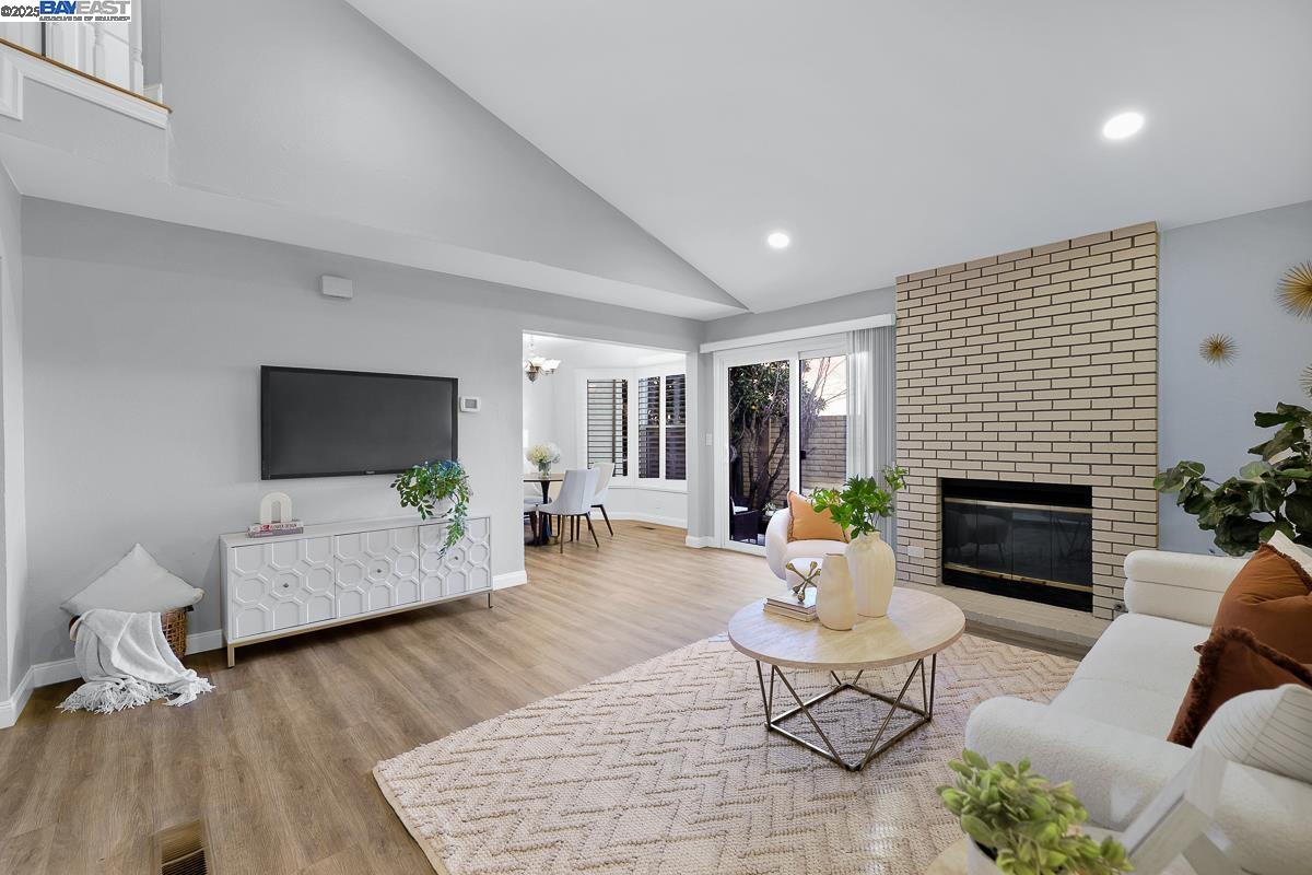 Photo #3: 41100806 Listing 