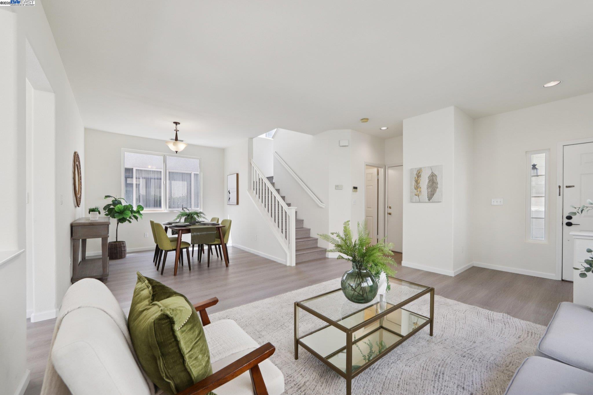 Detail Gallery Image 3 of 39 For 99 Elder Dr, Pacheco,  CA 94553 - 4 Beds | 2/1 Baths