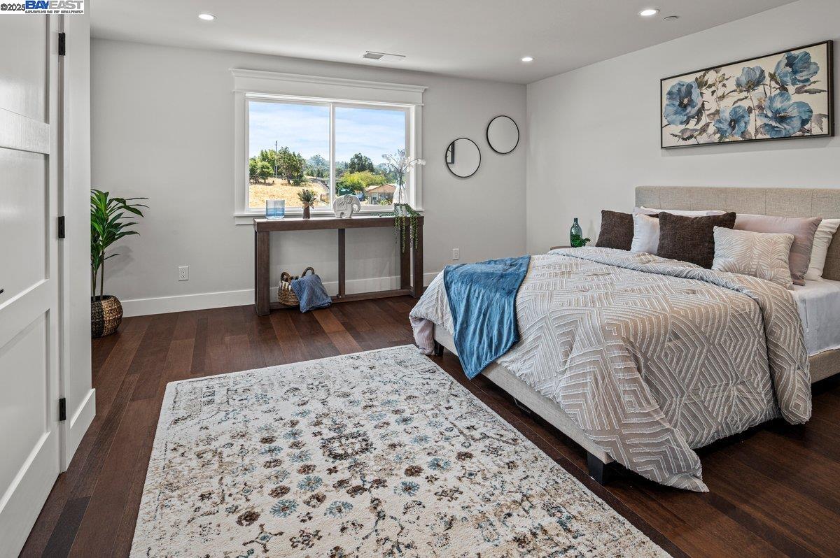 Detail Gallery Image 42 of 57 For 3291 D St, Hayward,  CA 94541 - 6 Beds | 5/1 Baths