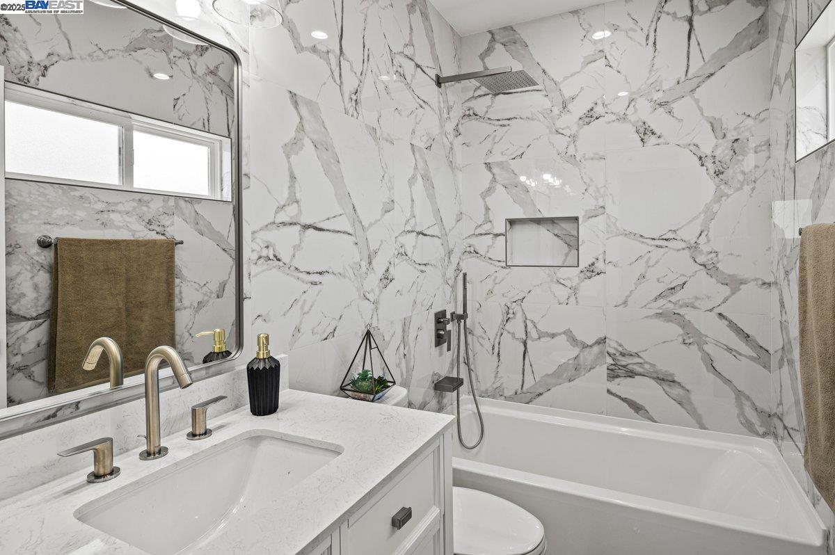 Detail Gallery Image 50 of 57 For 3291 D St, Hayward,  CA 94541 - 6 Beds | 5/1 Baths