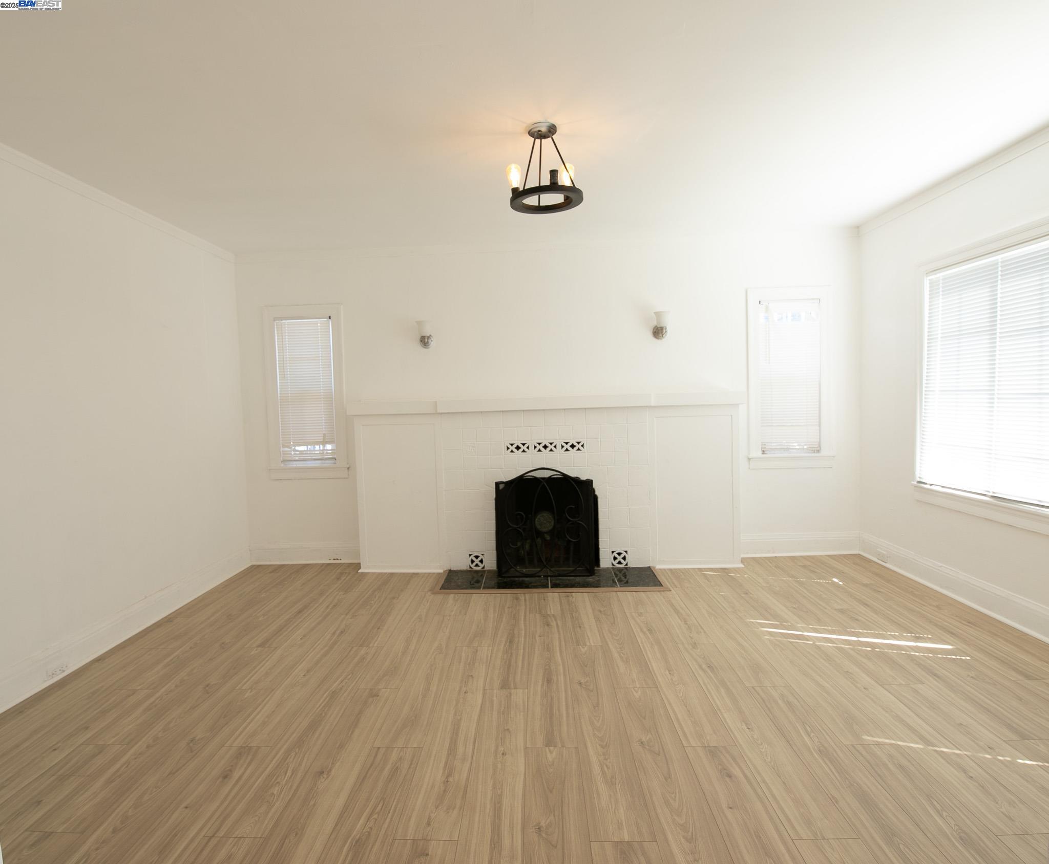 7800 Lockwood St, Oakland, California 94621, 3 Bedrooms Bedrooms, 6 Rooms Rooms,2 BathroomsBathrooms,Residential Lease,For Rent,7800 Lockwood St,41100817