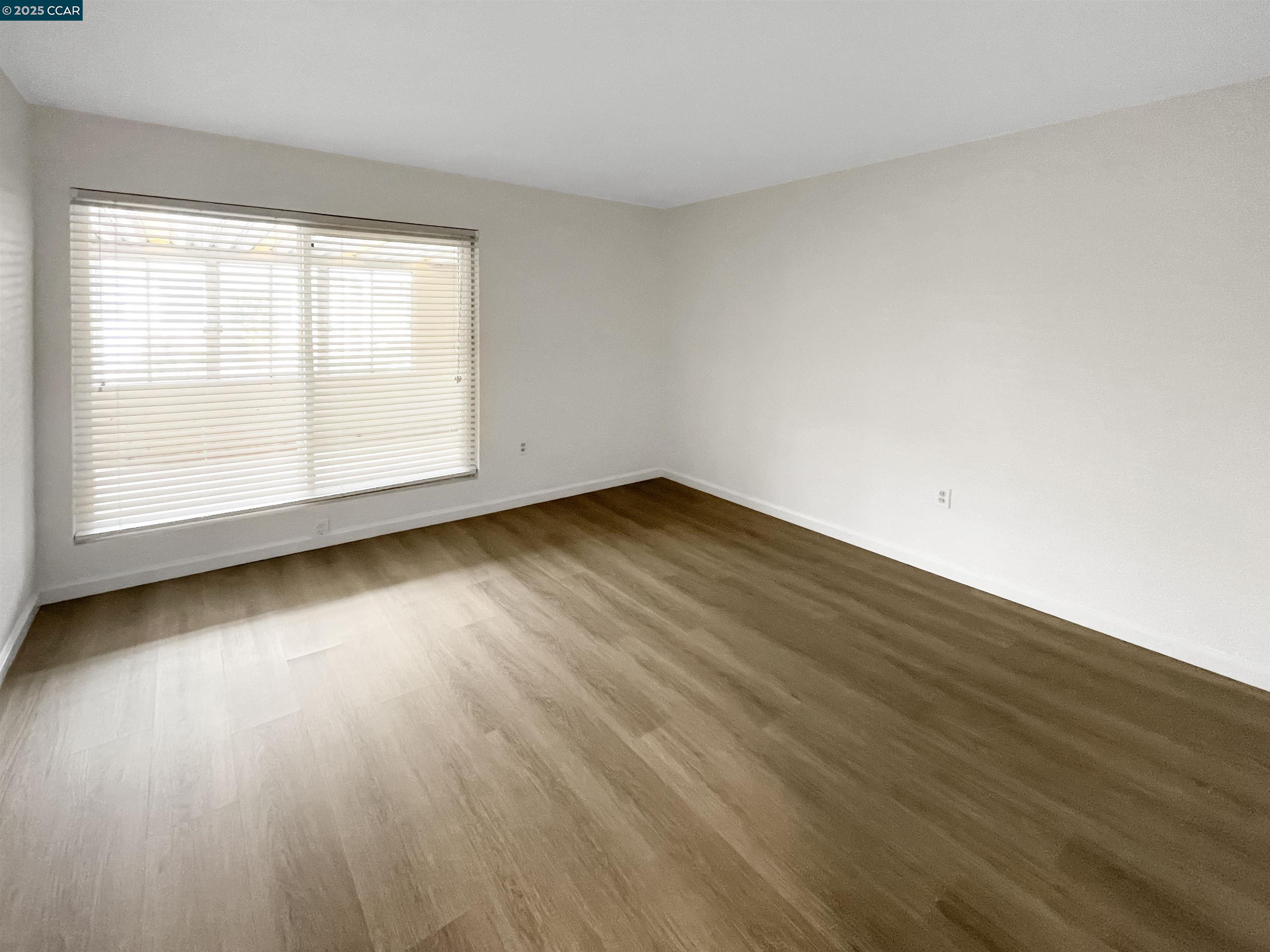 Photo #6: 41100820 Listing: Photo #6
