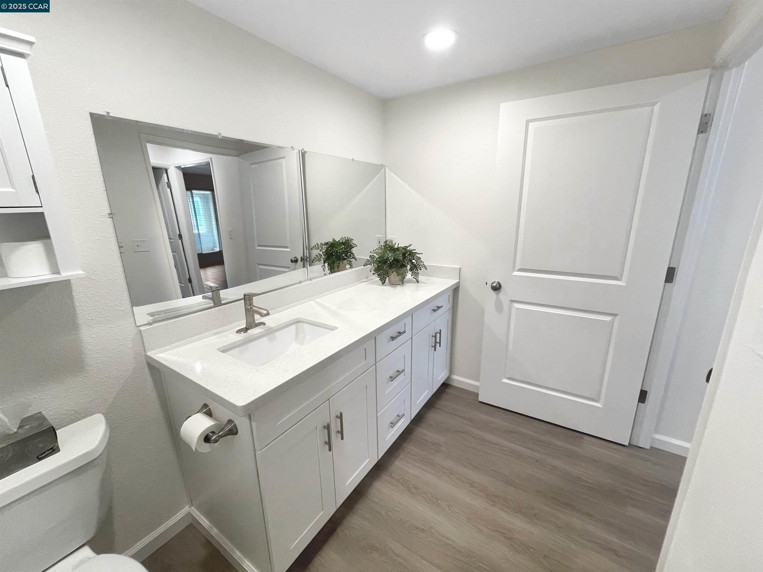Photo #9: 41100820 Listing: Photo #9