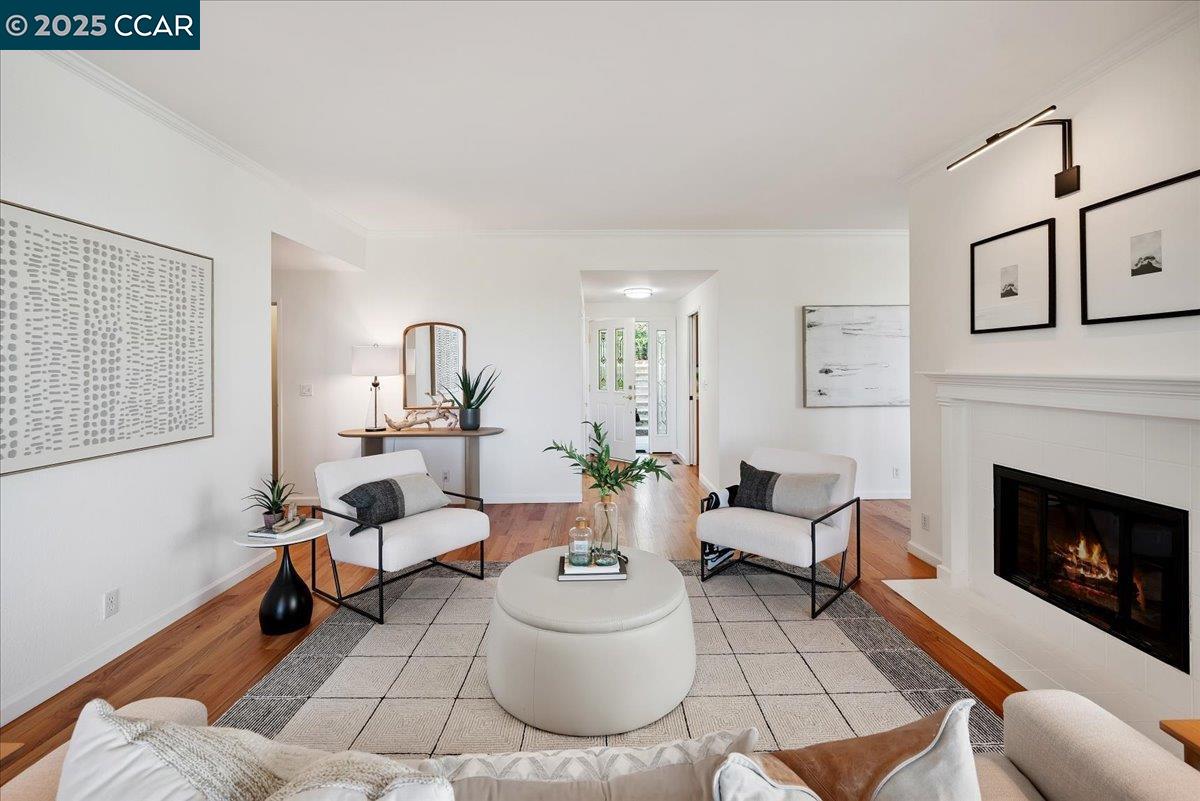 Photo #6: 41100826 Listing 