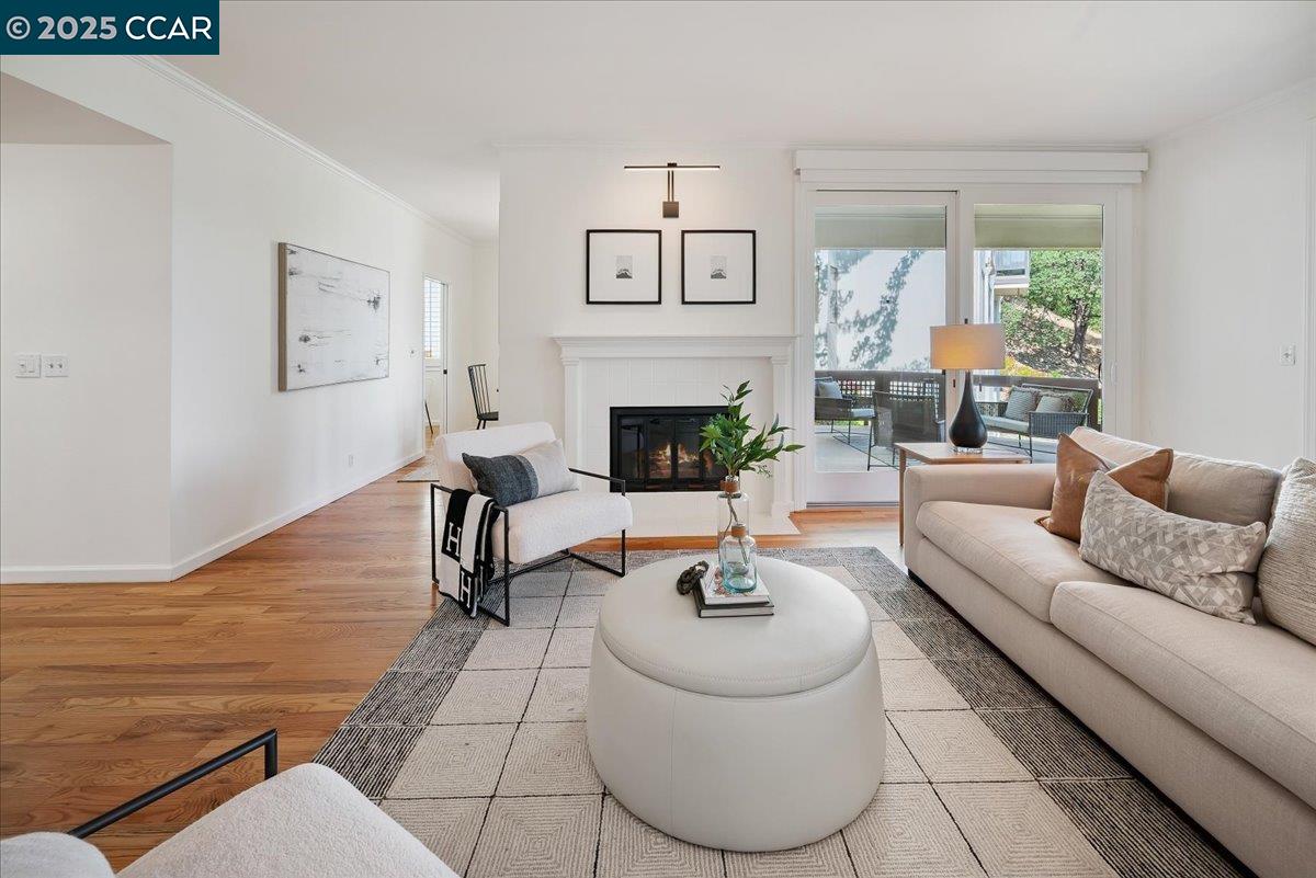 Detail Gallery Image 9 of 52 For 3274 Ptarmigan Dr 1a,  Walnut Creek,  CA 94595 - 2 Beds | 2 Baths