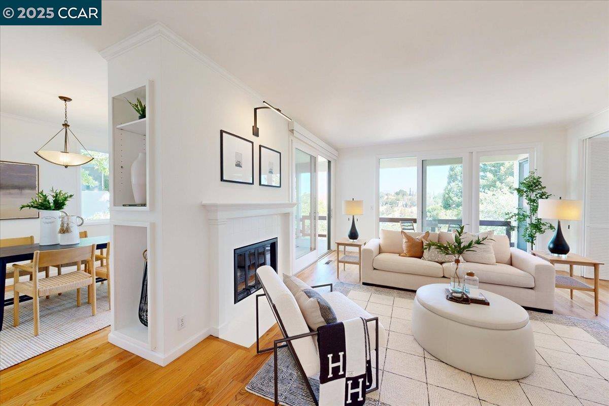 Detail Gallery Image 10 of 52 For 3274 Ptarmigan Dr 1a,  Walnut Creek,  CA 94595 - 2 Beds | 2 Baths