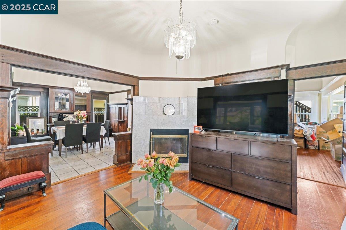 Detail Gallery Image 11 of 48 For 1625 Martin Luther King Jr Way, Berkeley,  CA 94709 - – Beds | – Baths