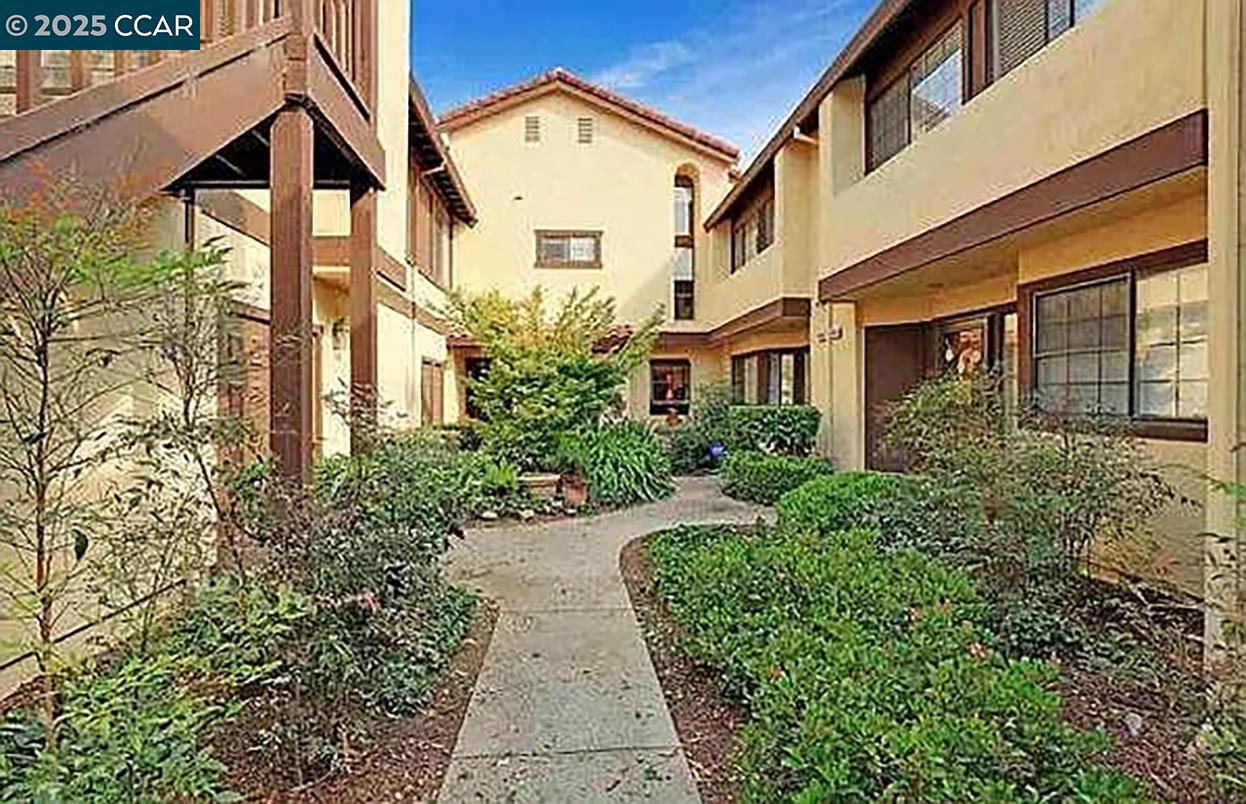 Photo #2: 41100828 Listing 