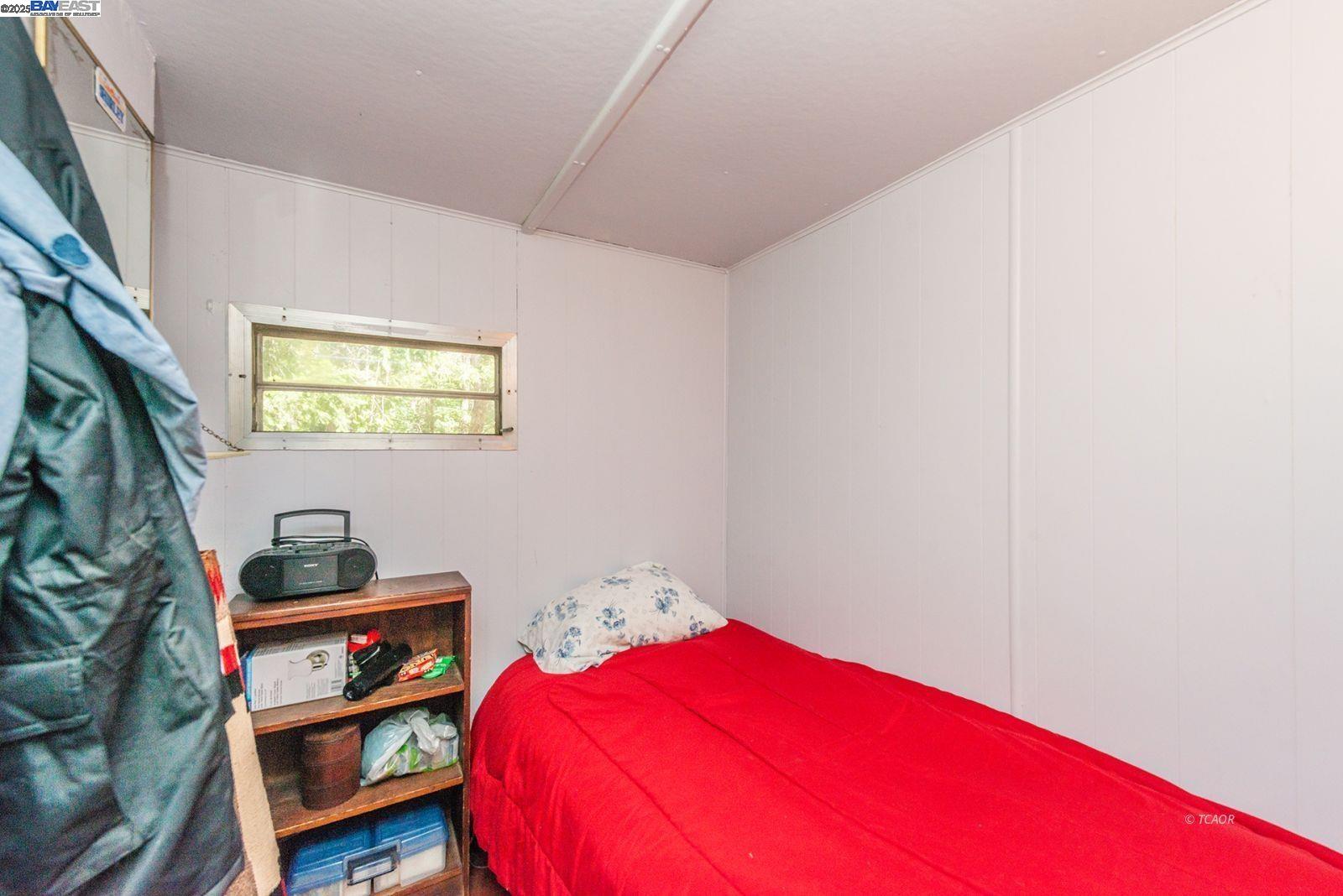 Detail Gallery Image 20 of 47 For 2940 Dutch Creek, Junction City,  CA 96048 - 2 Beds | 1 Baths