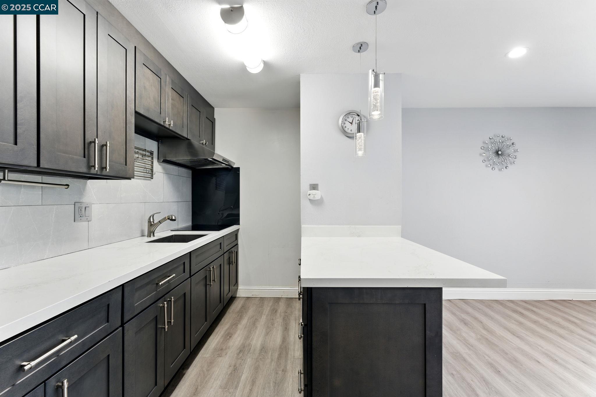 Photo #13: 41100840 Listing: Photo #13