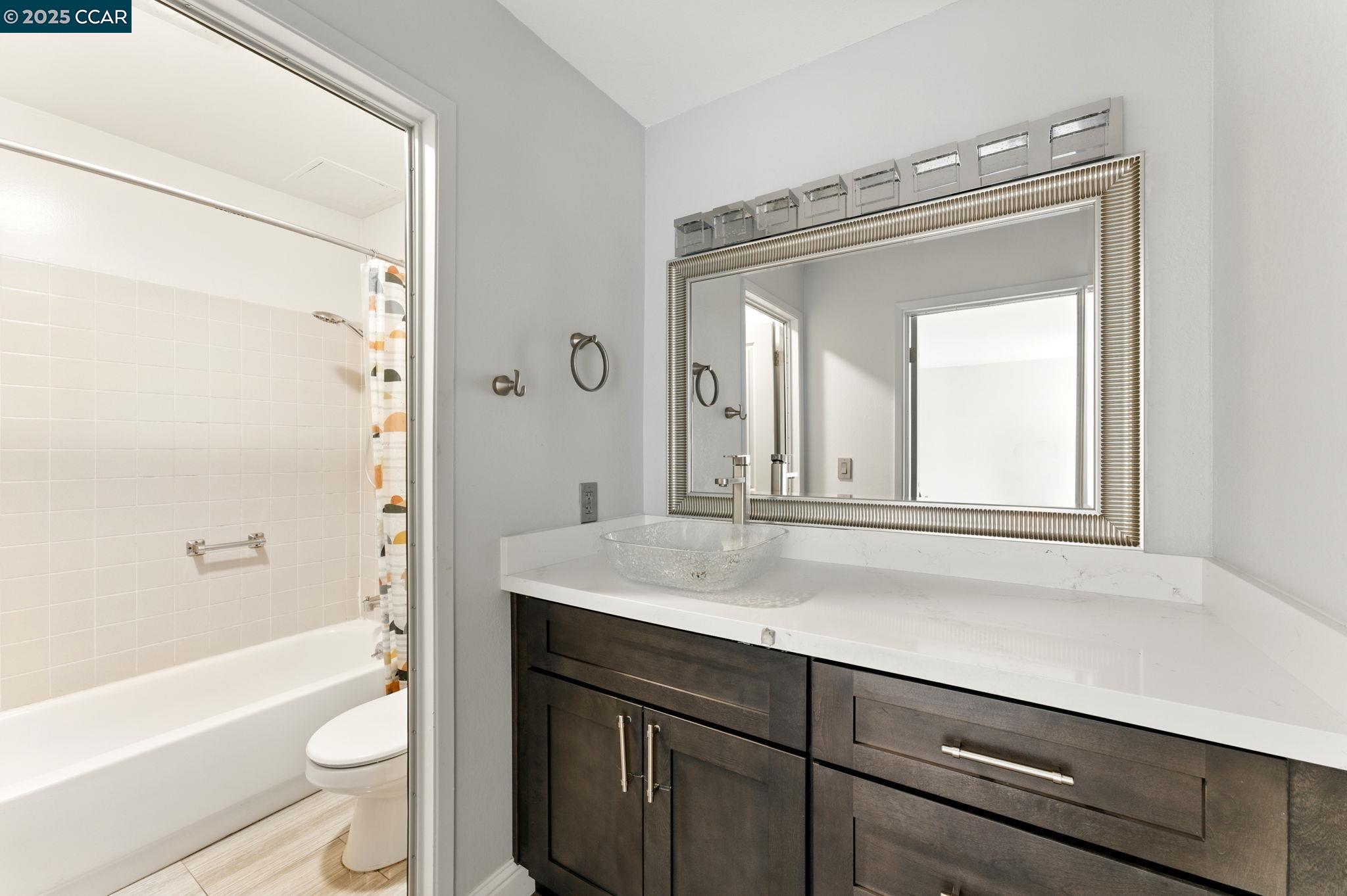 Photo #17: 41100840 Listing: Photo #17