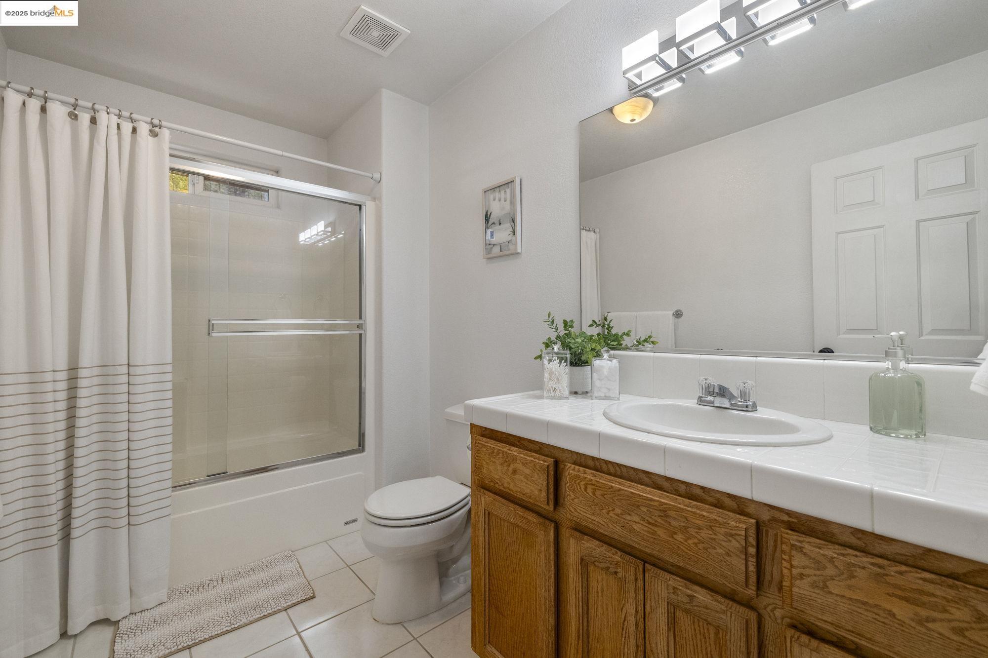 Detail Gallery Image 23 of 33 For 10677 Oak Leaf Ct, Jamestown,  CA 95327 - 3 Beds | 2 Baths