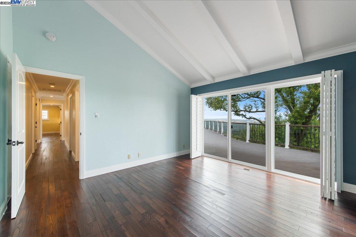 Detail Gallery Image 17 of 42 For 5161 Saddle Brook Dr, Oakland,  CA 94619 - 3 Beds | 2 Baths