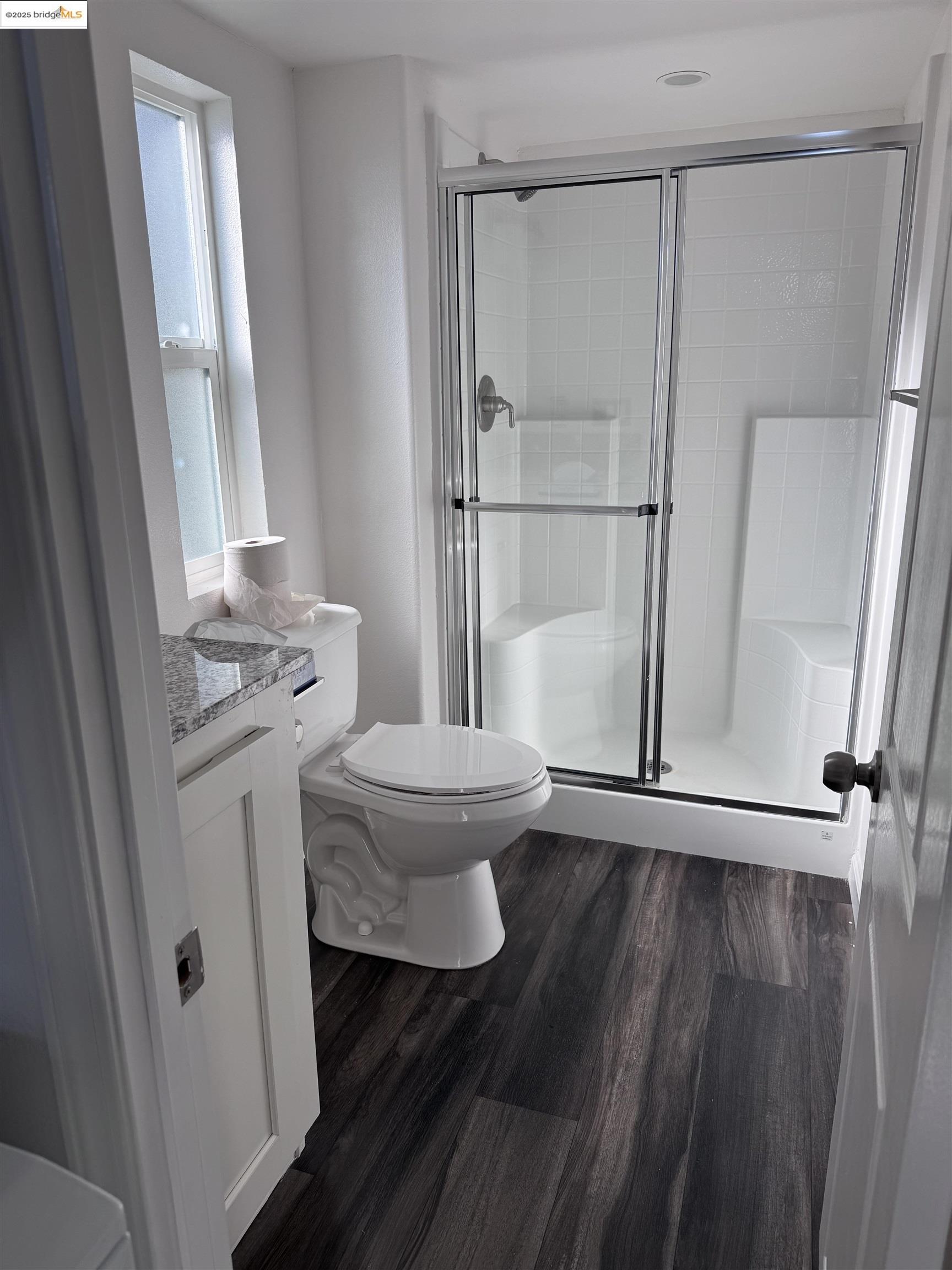 Detail Gallery Image 8 of 15 For 2425 Church Lane #20,  San Pablo,  CA 94806 - 1 Beds | 1 Baths