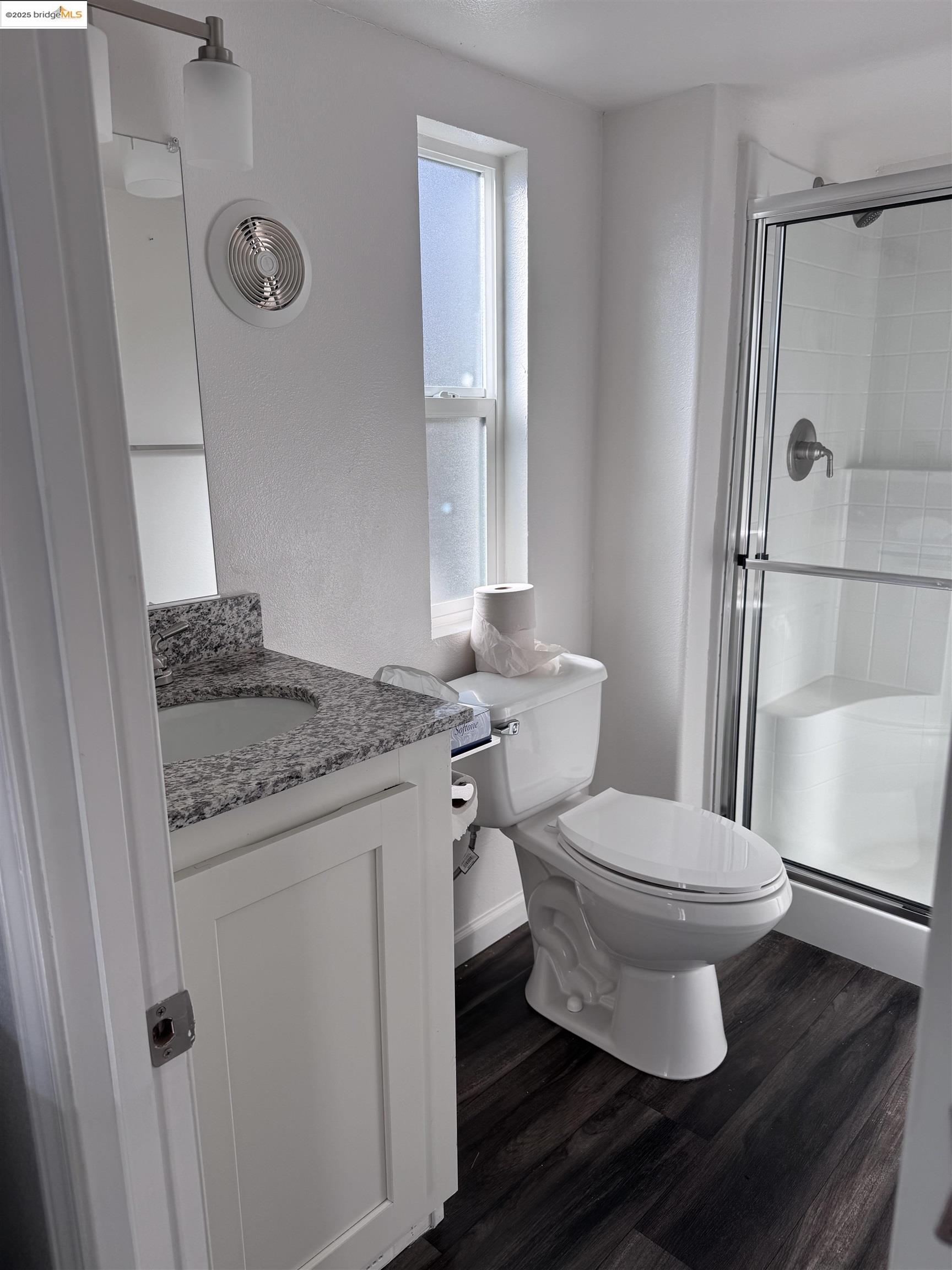 Detail Gallery Image 9 of 15 For 2425 Church Lane #20,  San Pablo,  CA 94806 - 1 Beds | 1 Baths