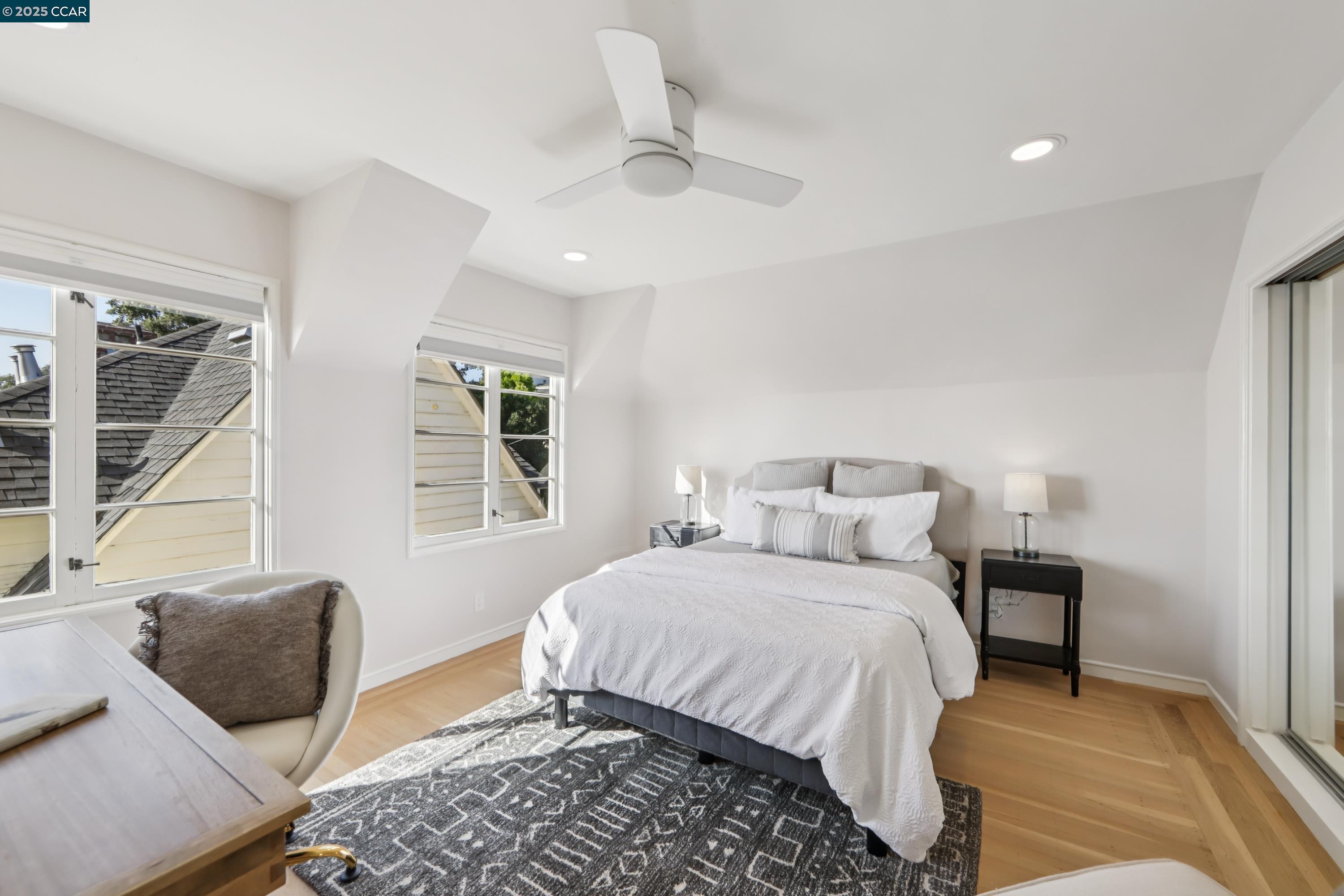 Detail Gallery Image 41 of 53 For 680 Grizzly Peak Blvd, Berkeley,  CA 94708 - 4 Beds | 2/1 Baths