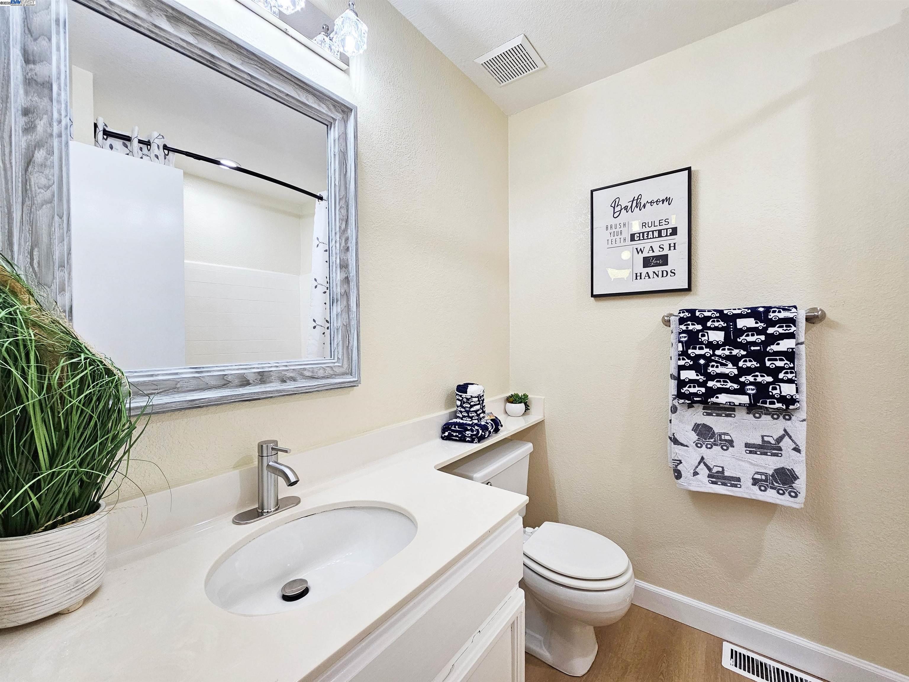 Photo #11: 41100862 Listing: Photo #11