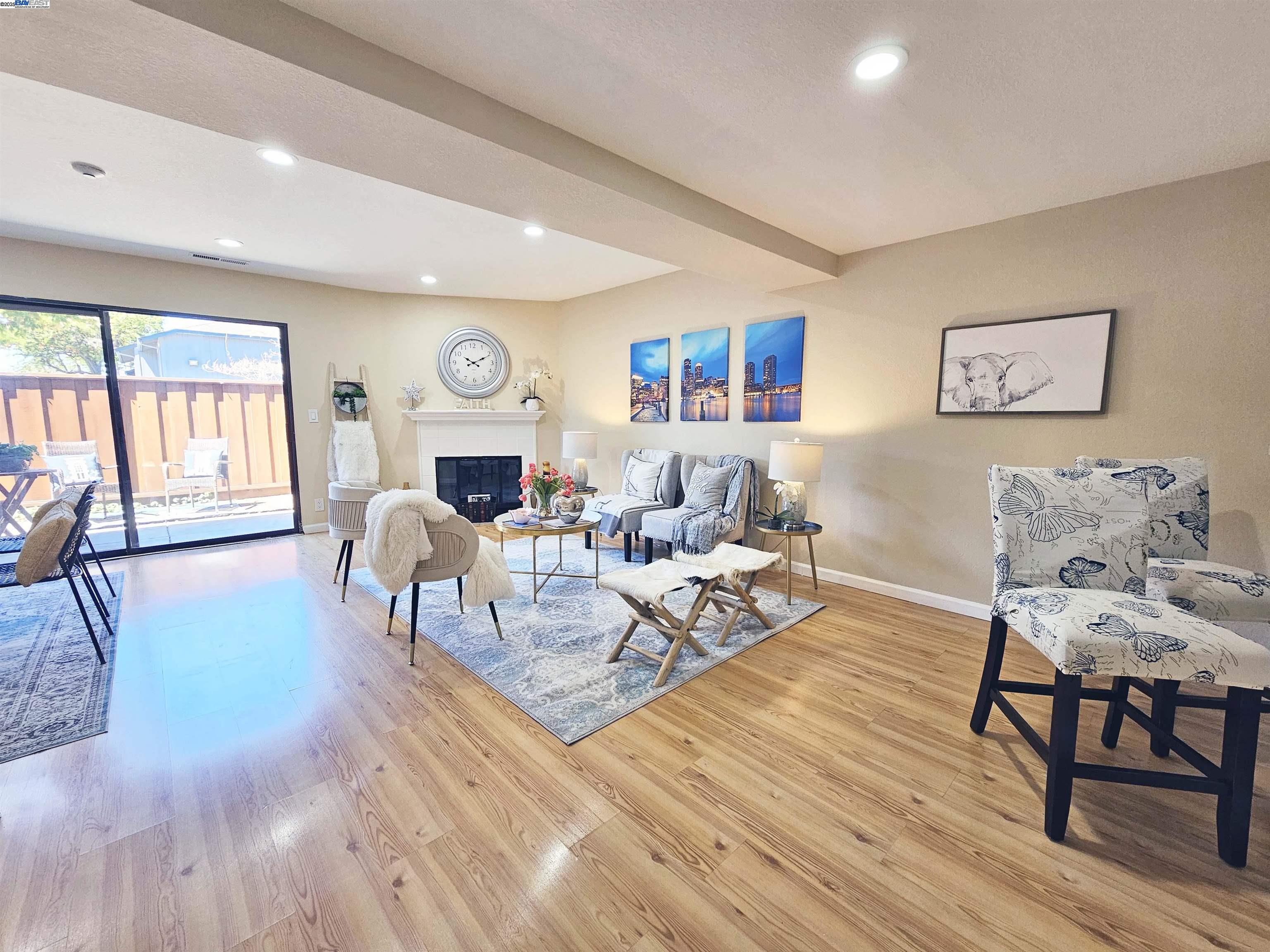 Photo #6: 41100862 Listing 