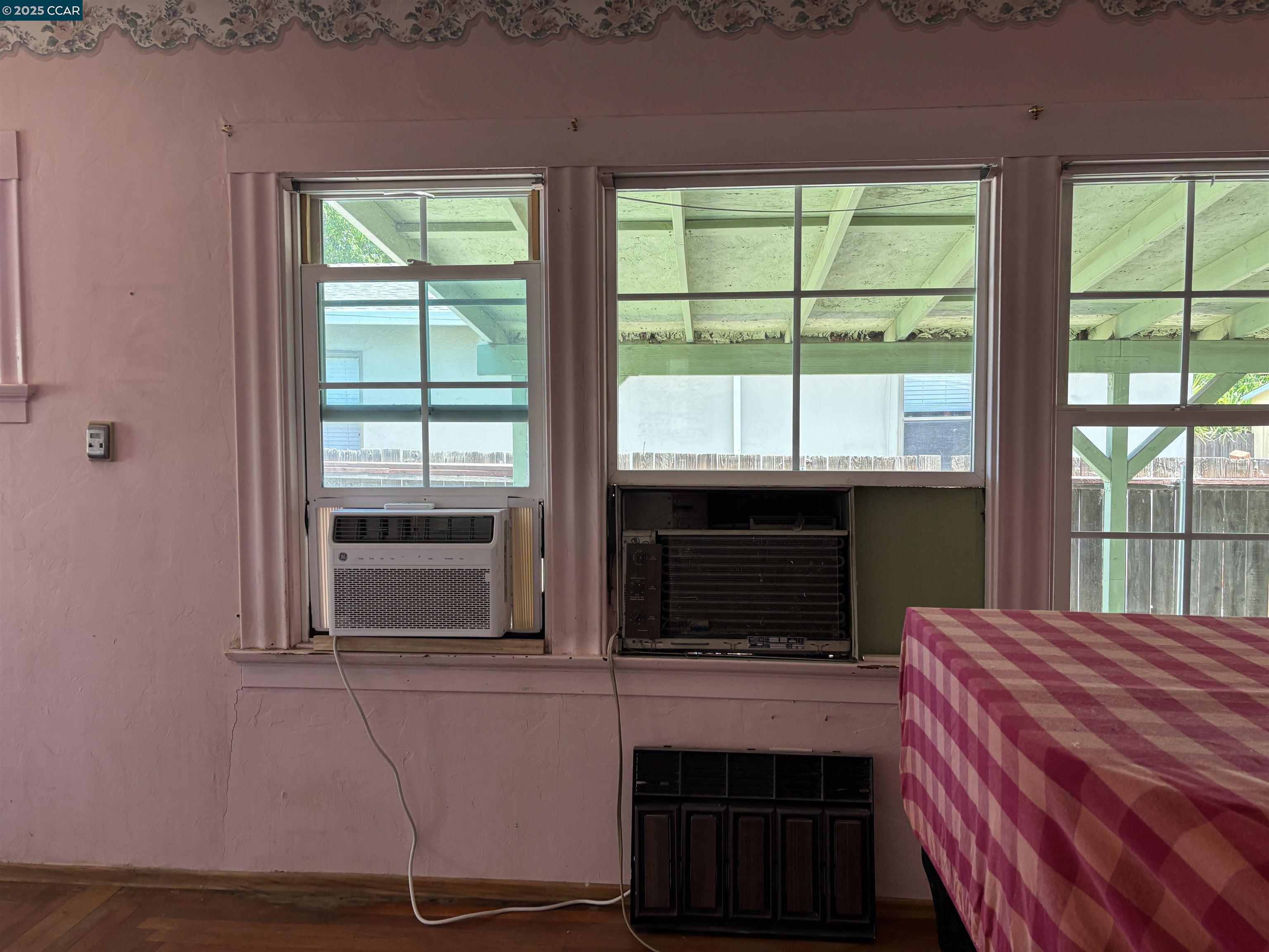 Detail Gallery Image 15 of 22 For 415 W 9th St, Antioch,  CA 94509 - 3 Beds | 2 Baths