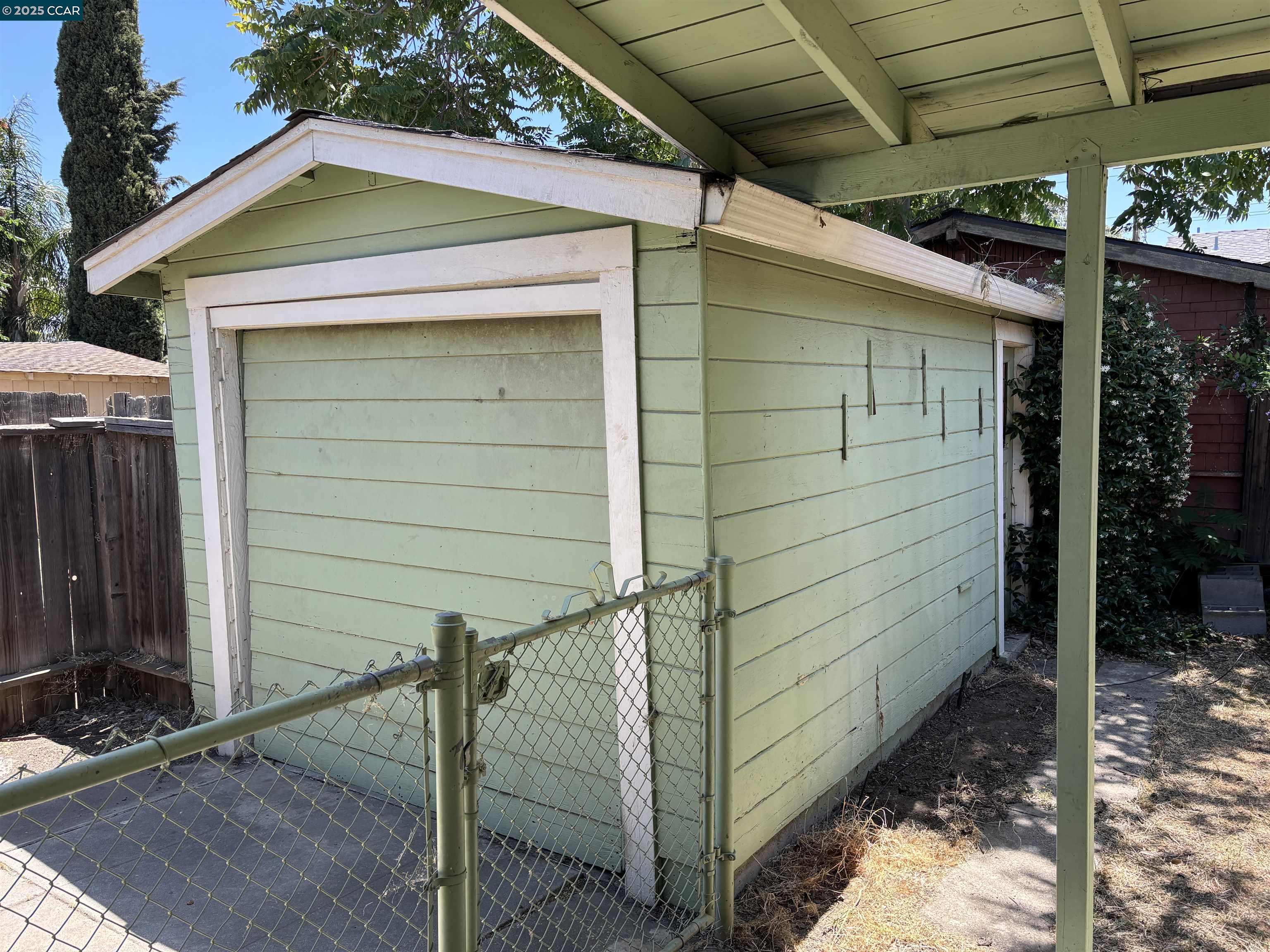 Detail Gallery Image 10 of 22 For 415 W 9th St, Antioch,  CA 94509 - 3 Beds | 2 Baths