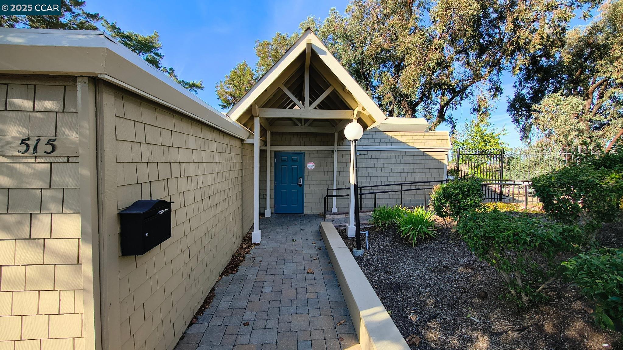 Detail Gallery Image 31 of 35 For 312 Wildcroft Dr, Martinez,  CA 94553 - 3 Beds | 2/1 Baths