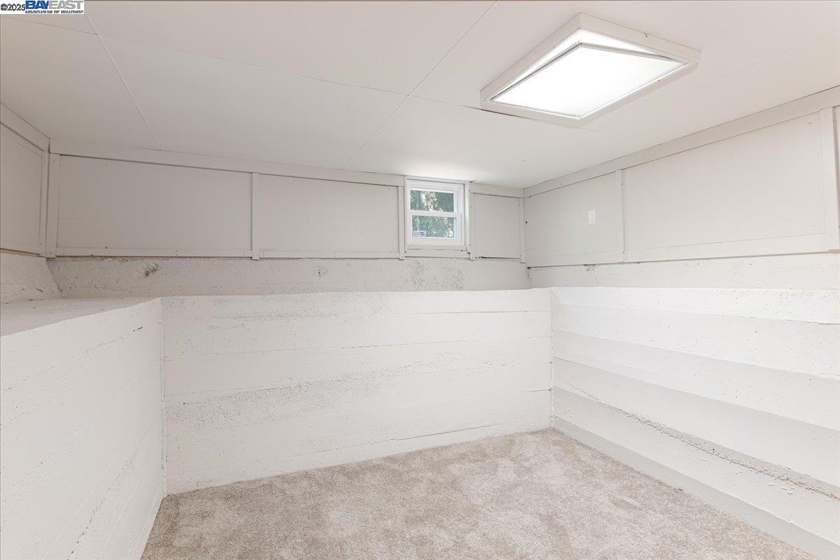 Detail Gallery Image 16 of 20 For 130 Marlow Dr, Oakland,  CA 94605 - 2 Beds | 1 Baths
