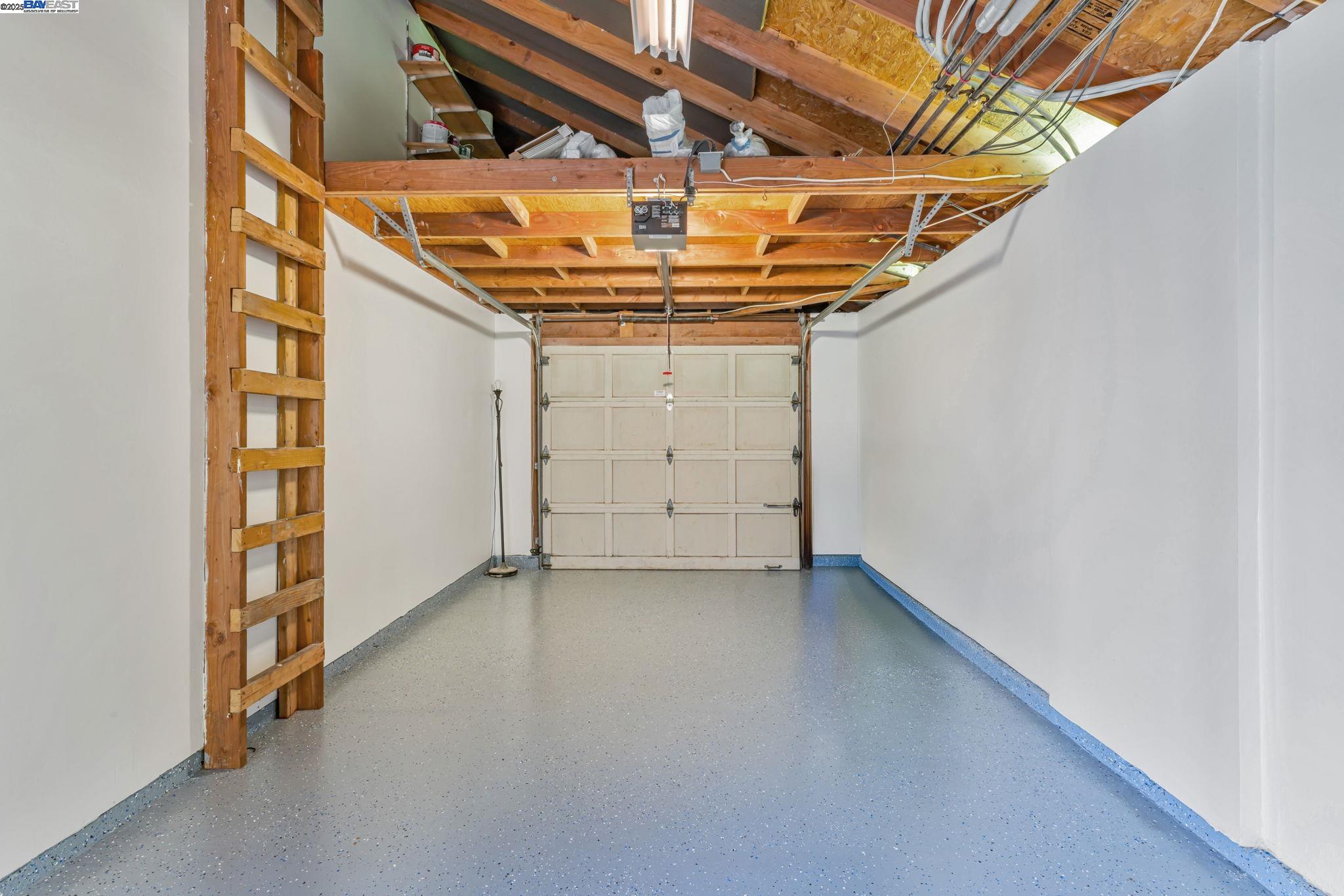 Photo #31: 41100887 Listing: Photo #31
