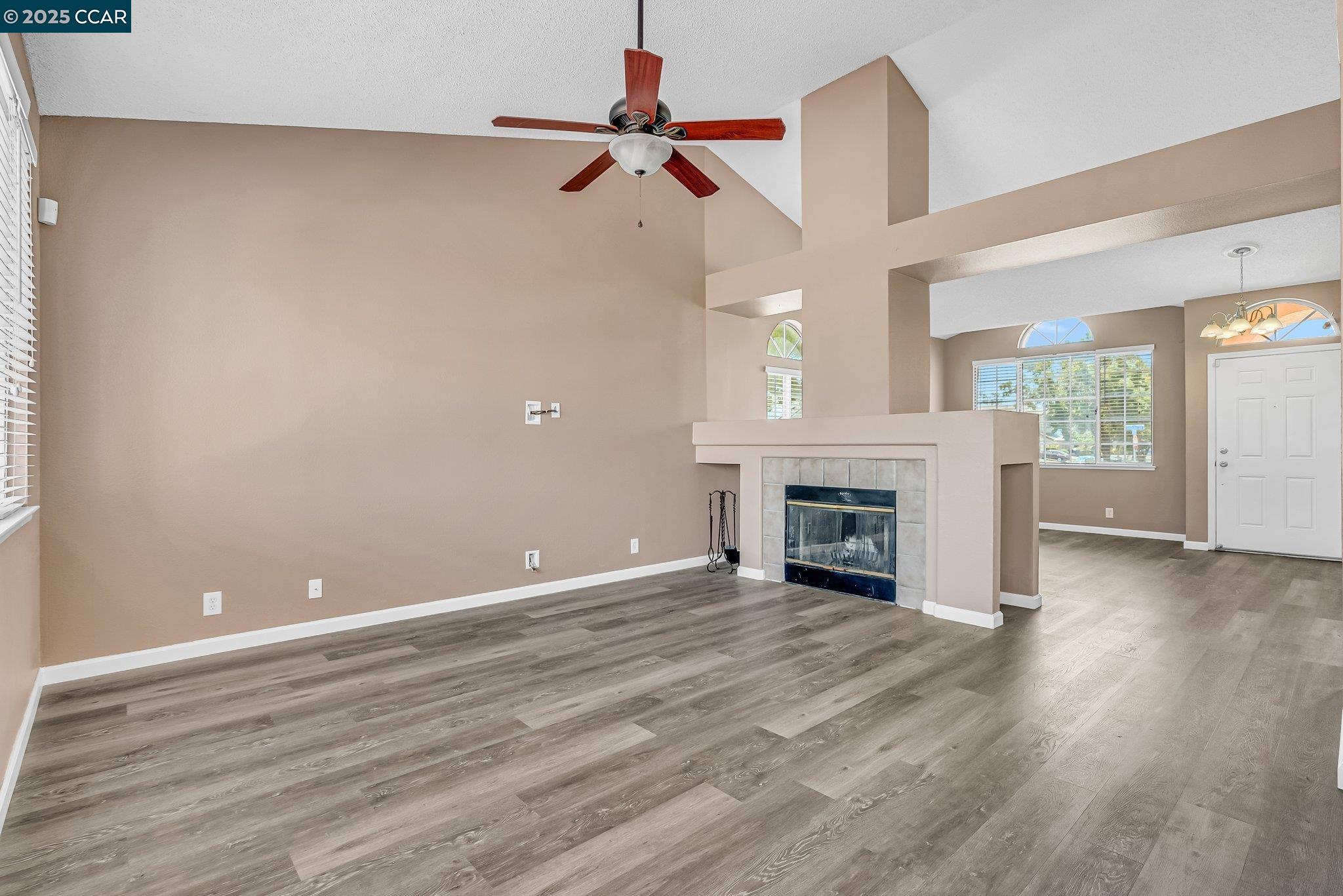 Detail Gallery Image 11 of 34 For 800 Gazebo Ct, Suisun City,  CA 94585 - 3 Beds | 2 Baths