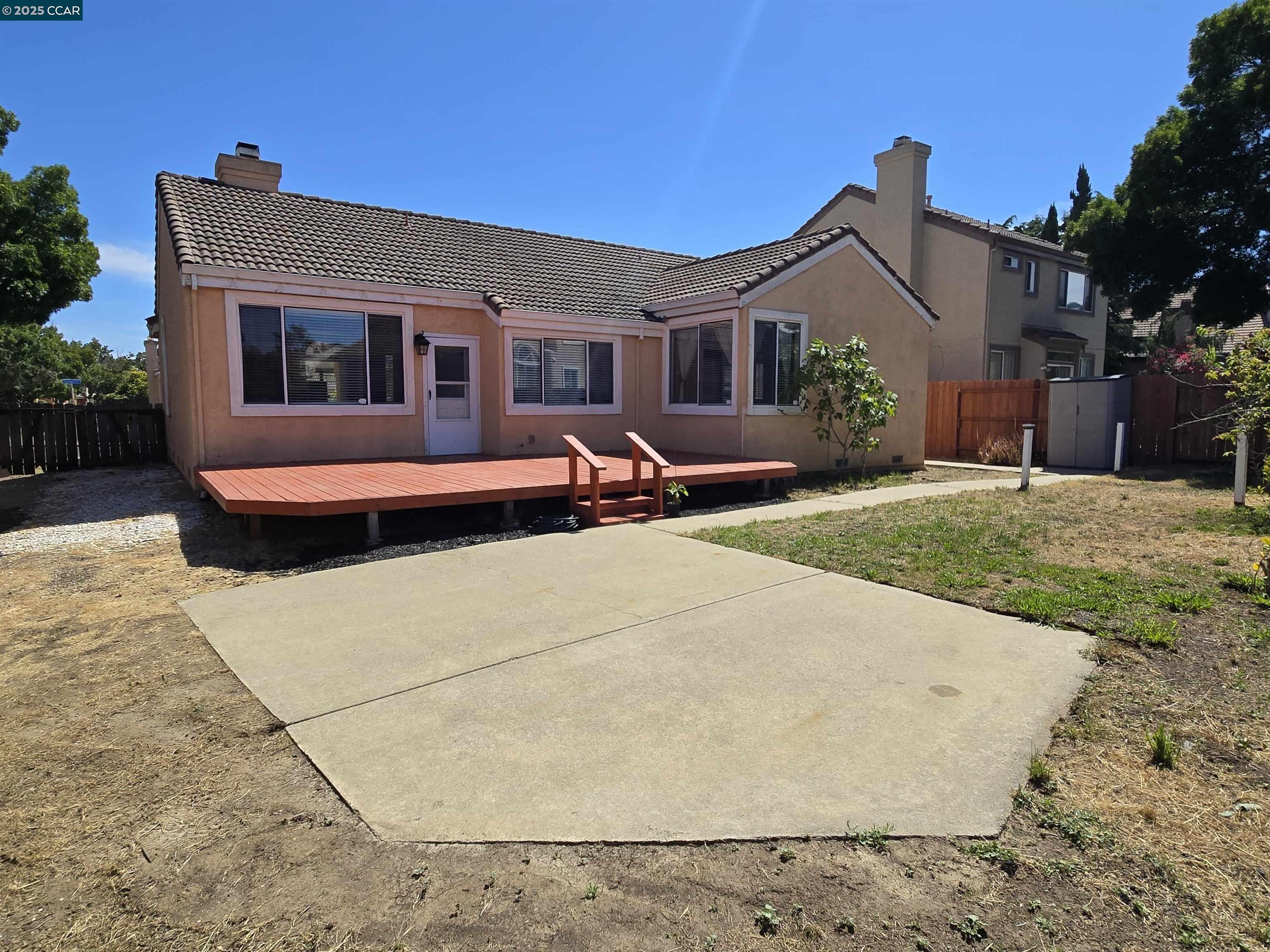 Detail Gallery Image 28 of 34 For 800 Gazebo Ct, Suisun City,  CA 94585 - 3 Beds | 2 Baths