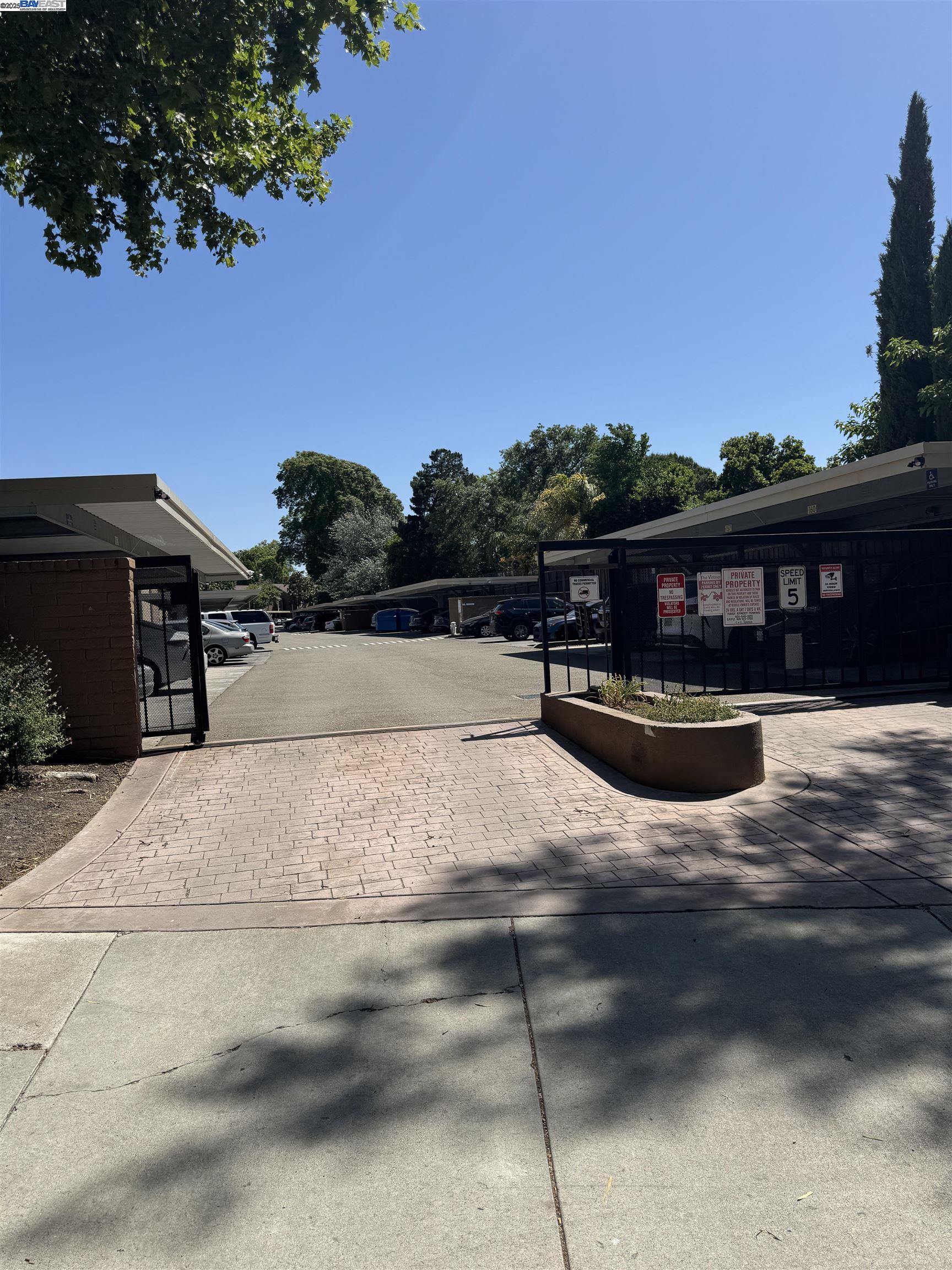 Photo #6: 41100894 Listing 