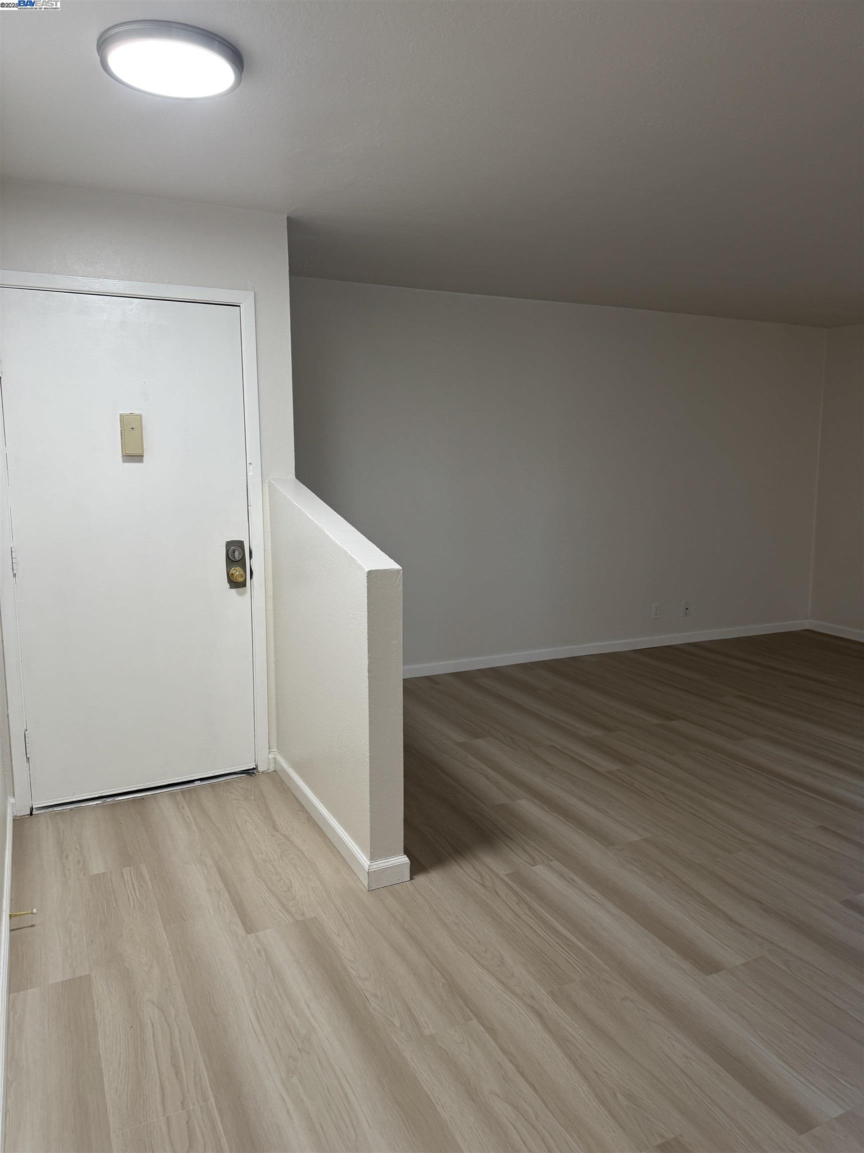 Photo #8: 41100894 Listing: Photo #8