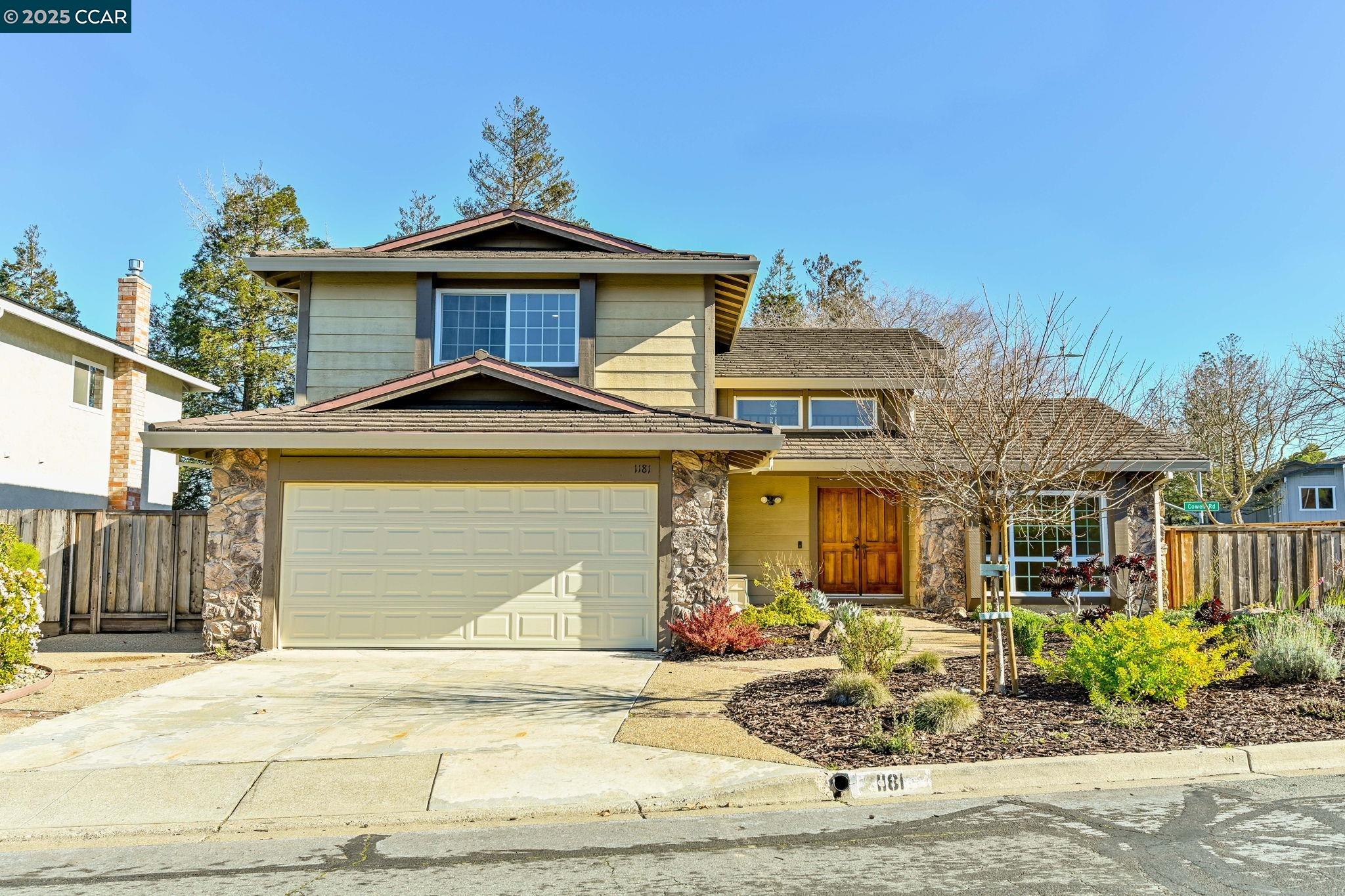 Detail Gallery Image 1 of 1 For 1181 Sunlight Circle, Concord,  CA 94518 - 4 Beds | 3 Baths