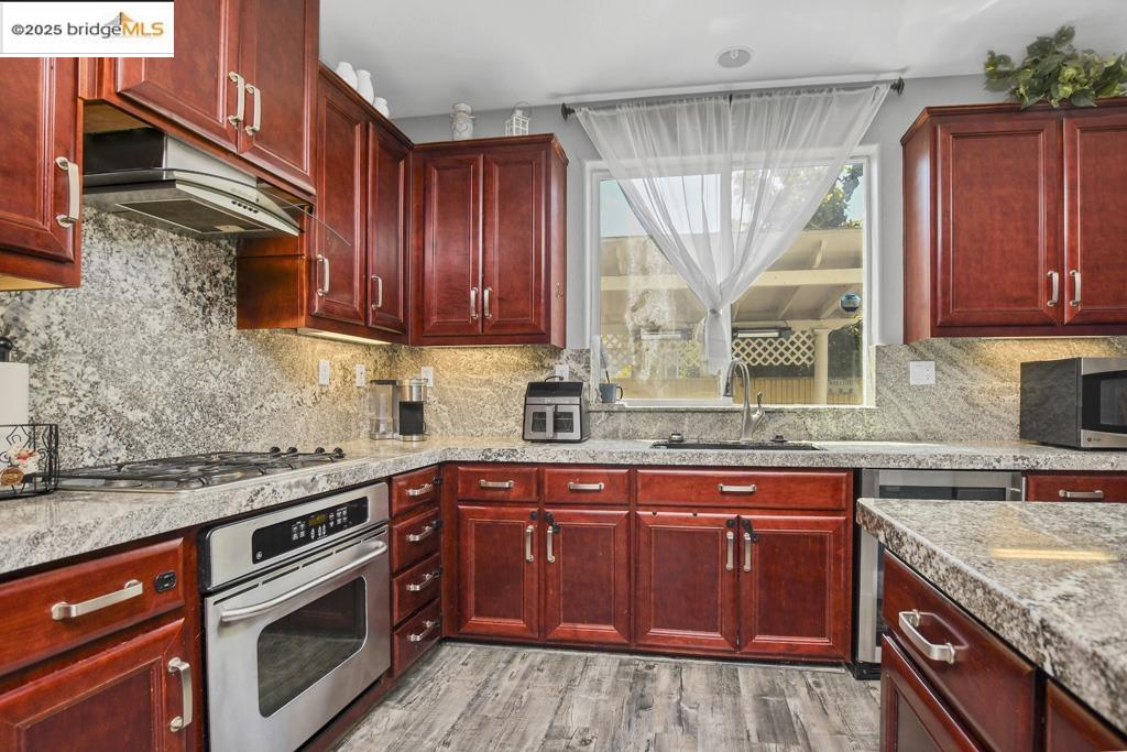 Detail Gallery Image 11 of 40 For 25 Solitude Ct, Oakley,  CA 94561 - 4 Beds | 2/1 Baths