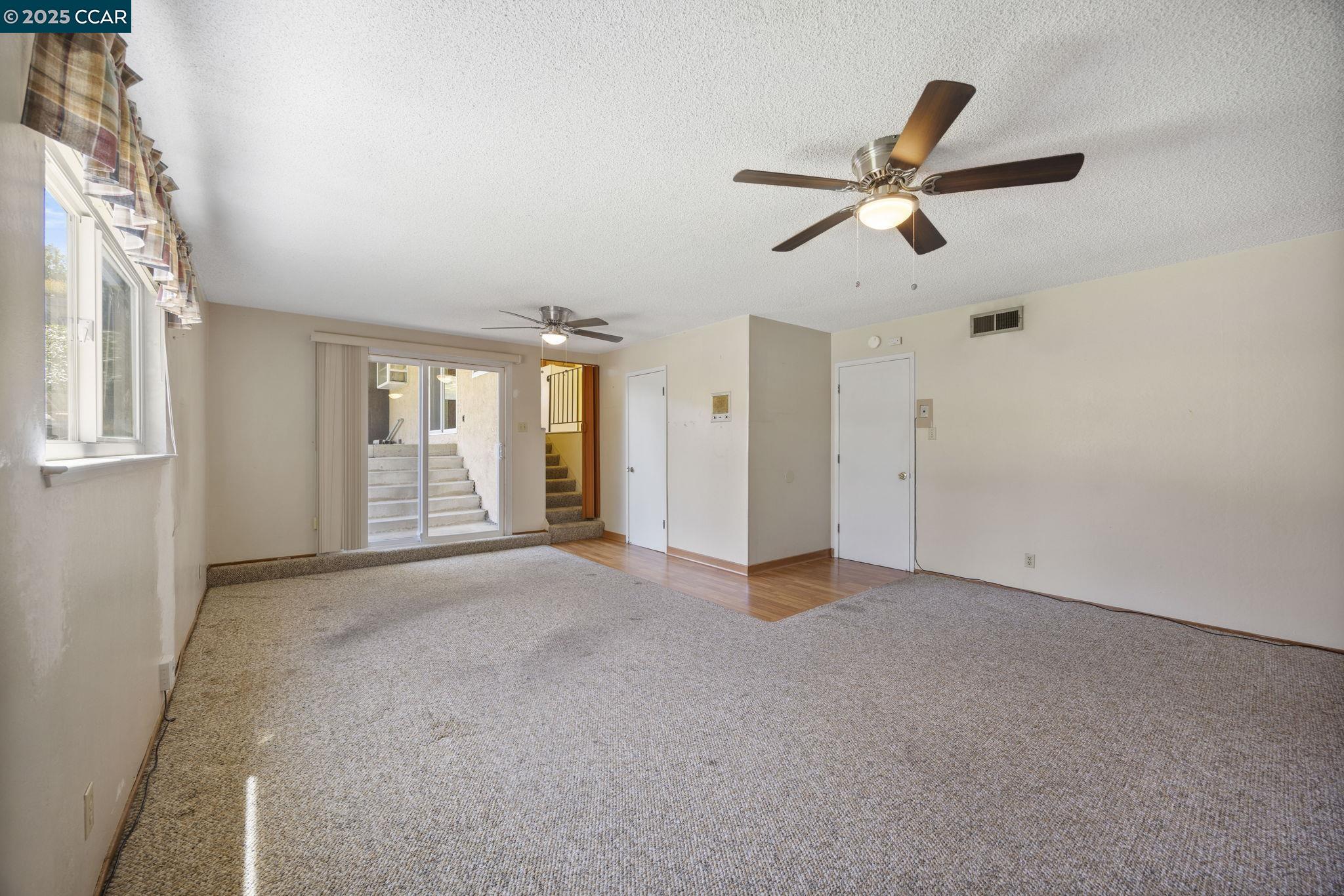 Detail Gallery Image 16 of 35 For 231 Barcelona St, Vallejo,  CA 94591 - 4 Beds | 3 Baths