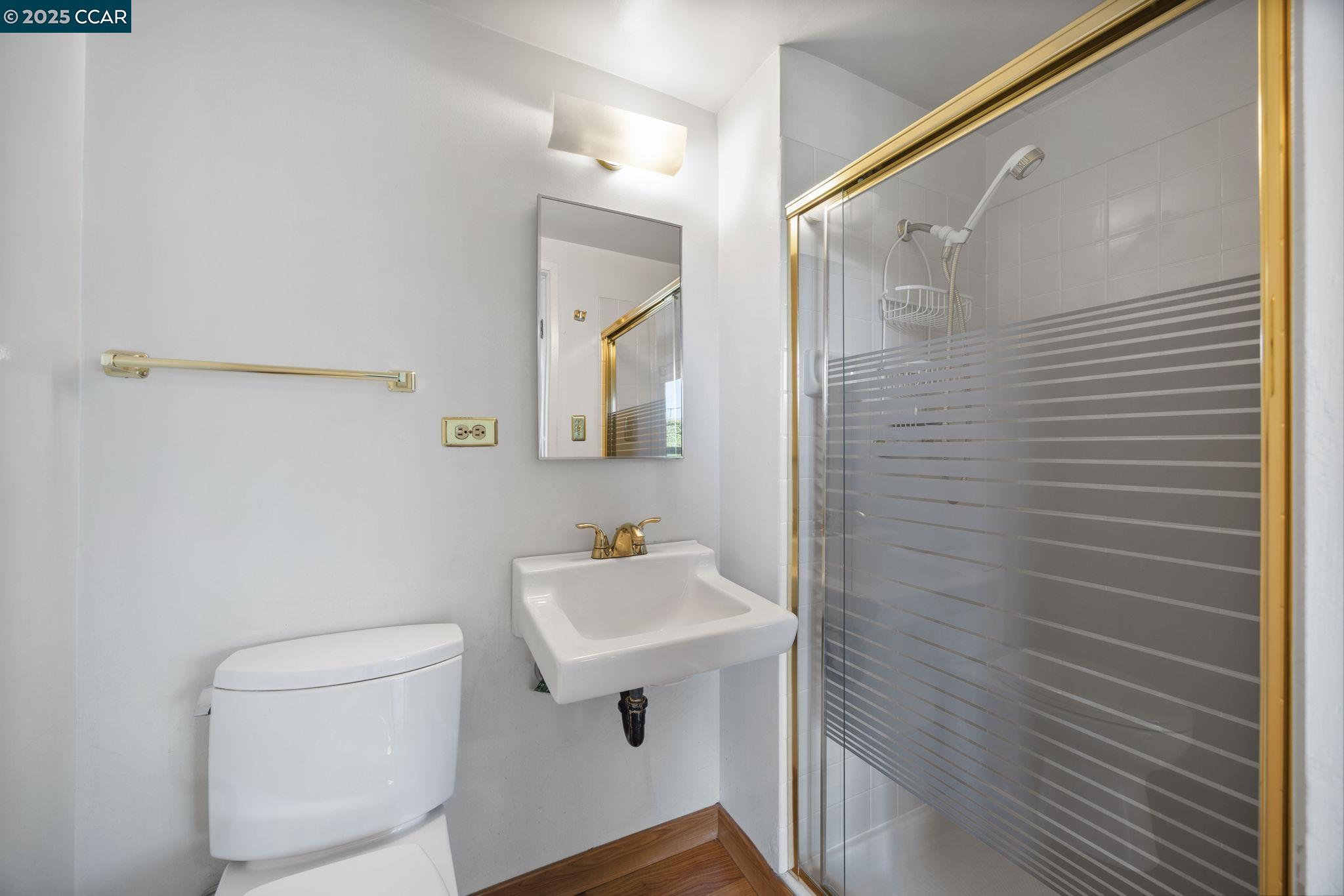 Detail Gallery Image 17 of 35 For 231 Barcelona St, Vallejo,  CA 94591 - 4 Beds | 3 Baths