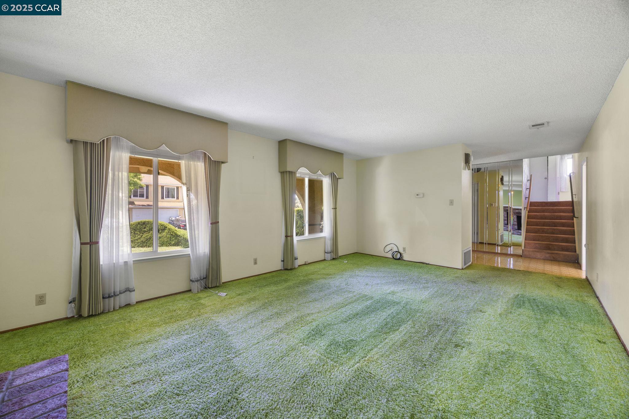 Detail Gallery Image 7 of 35 For 231 Barcelona St, Vallejo,  CA 94591 - 4 Beds | 3 Baths