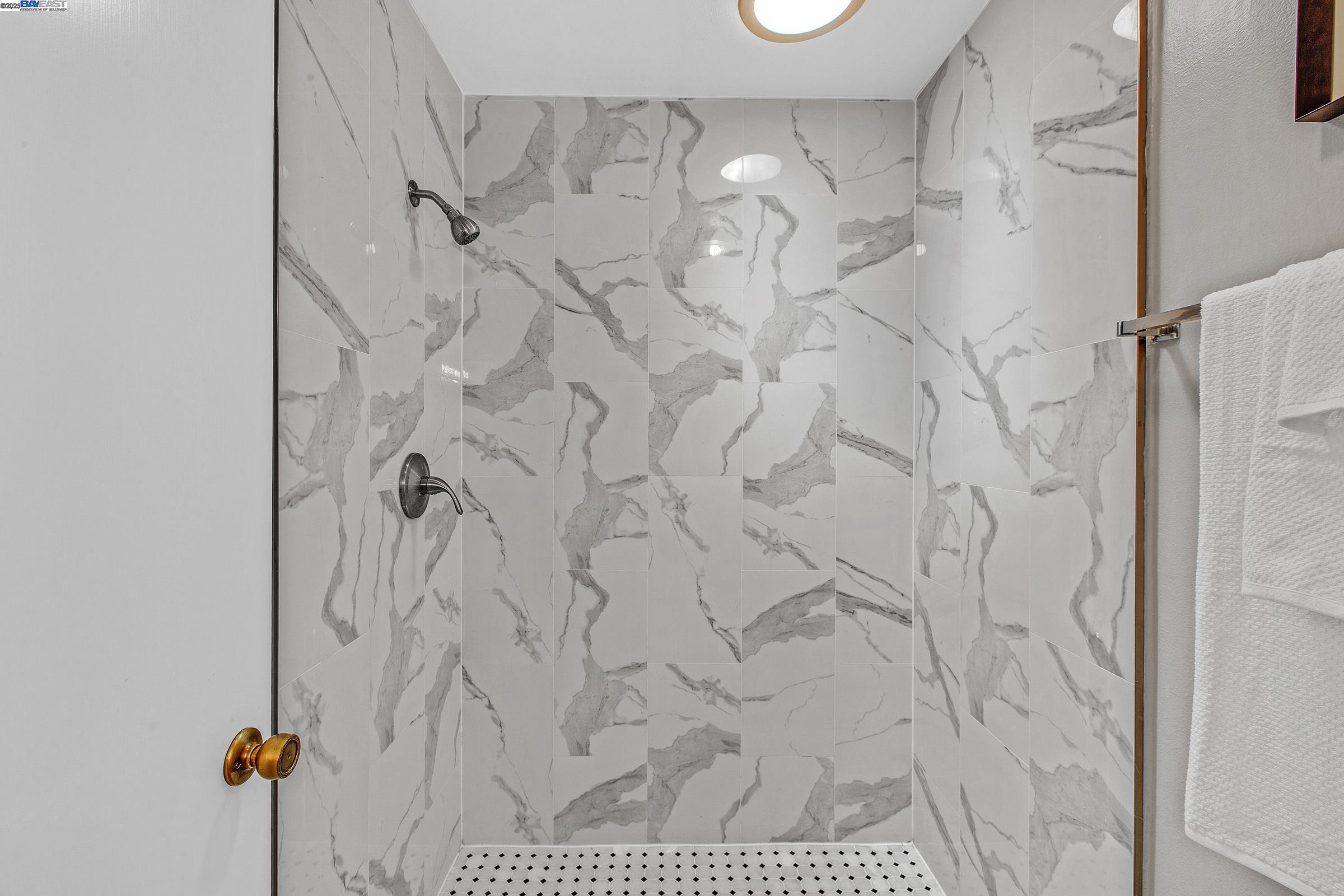 Detail Gallery Image 19 of 29 For 1328 Star Bush Ln, San Jose,  CA 95118 - 3 Beds | 2 Baths